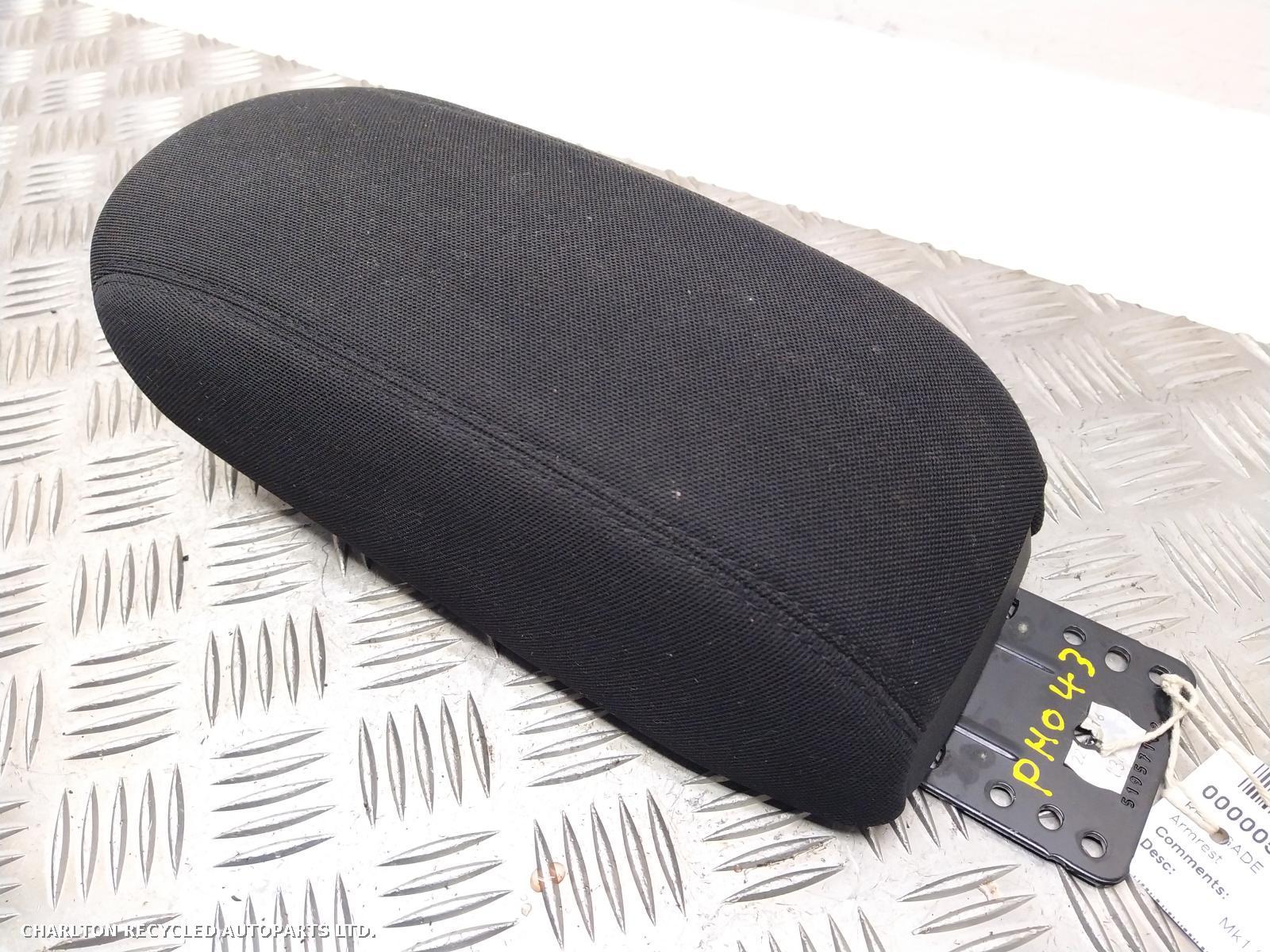 2016 JEEP RENEGADE Armrest View Auto part Armrest JEEP RENEGADE 2016