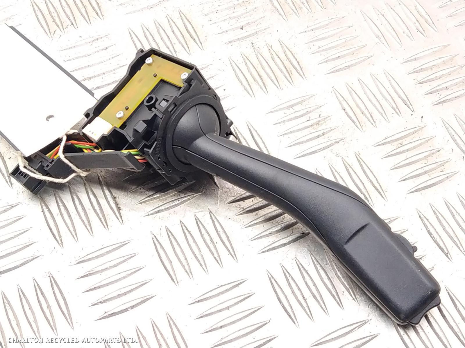2008 VOLKSWAGEN TIGUAN Combination Switch View Auto part Combination Switch VOLKSWAGEN TIGUAN 2008