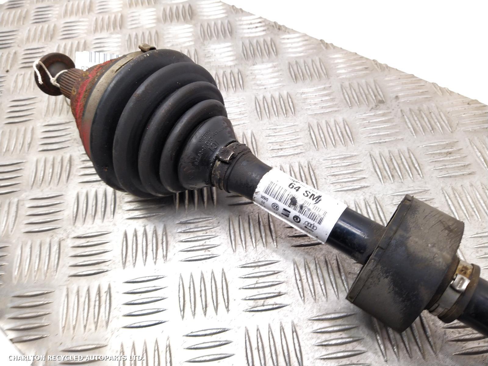 2008 VOLKSWAGEN TIGUAN Right Driveshaft View Auto part Right Driveshaft VOLKSWAGEN TIGUAN 2008