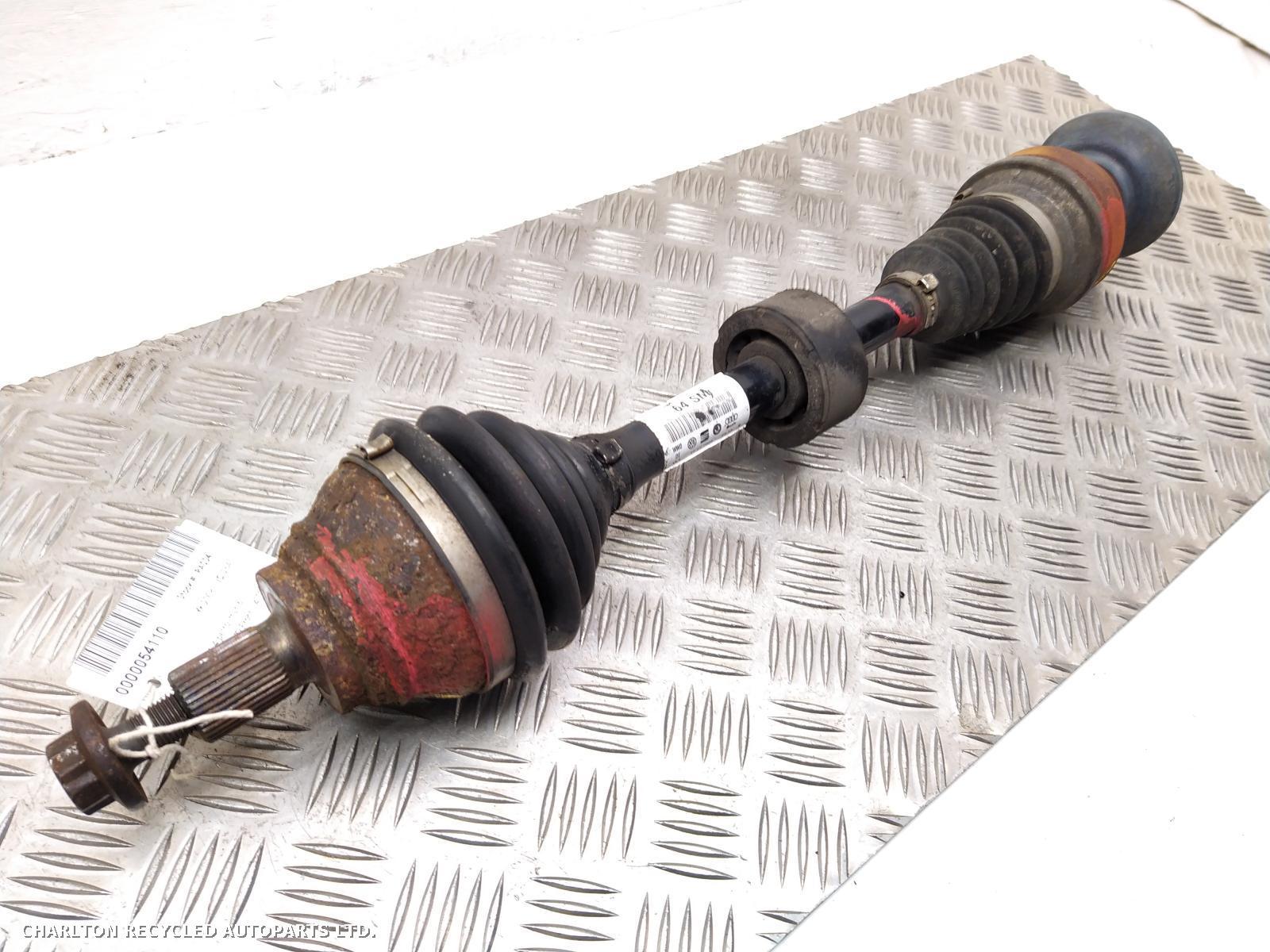 2008 VOLKSWAGEN TIGUAN Right Driveshaft View Auto part Right Driveshaft VOLKSWAGEN TIGUAN 2008