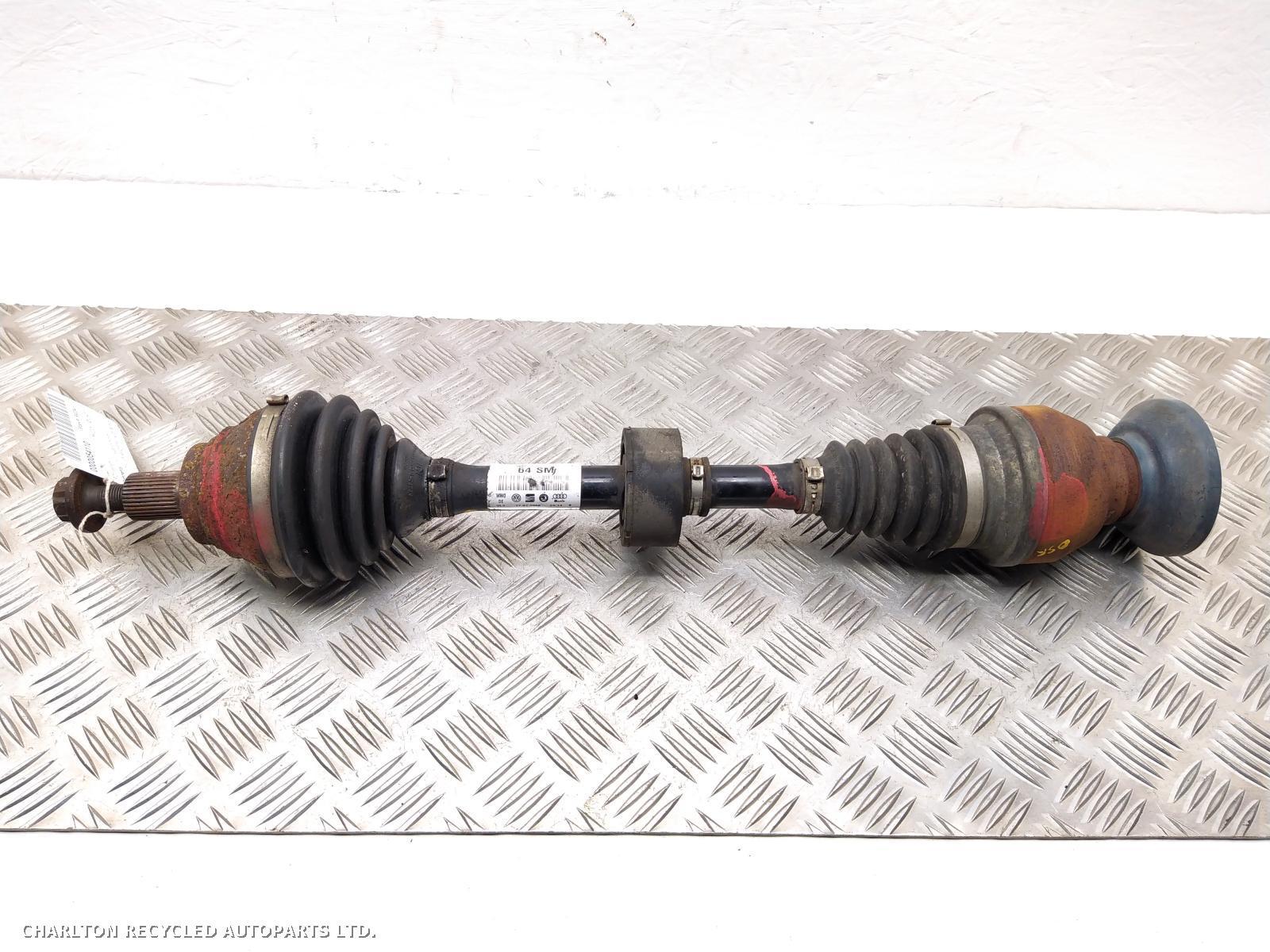 2008 VOLKSWAGEN TIGUAN Right Driveshaft View Auto part Right Driveshaft VOLKSWAGEN TIGUAN 2008