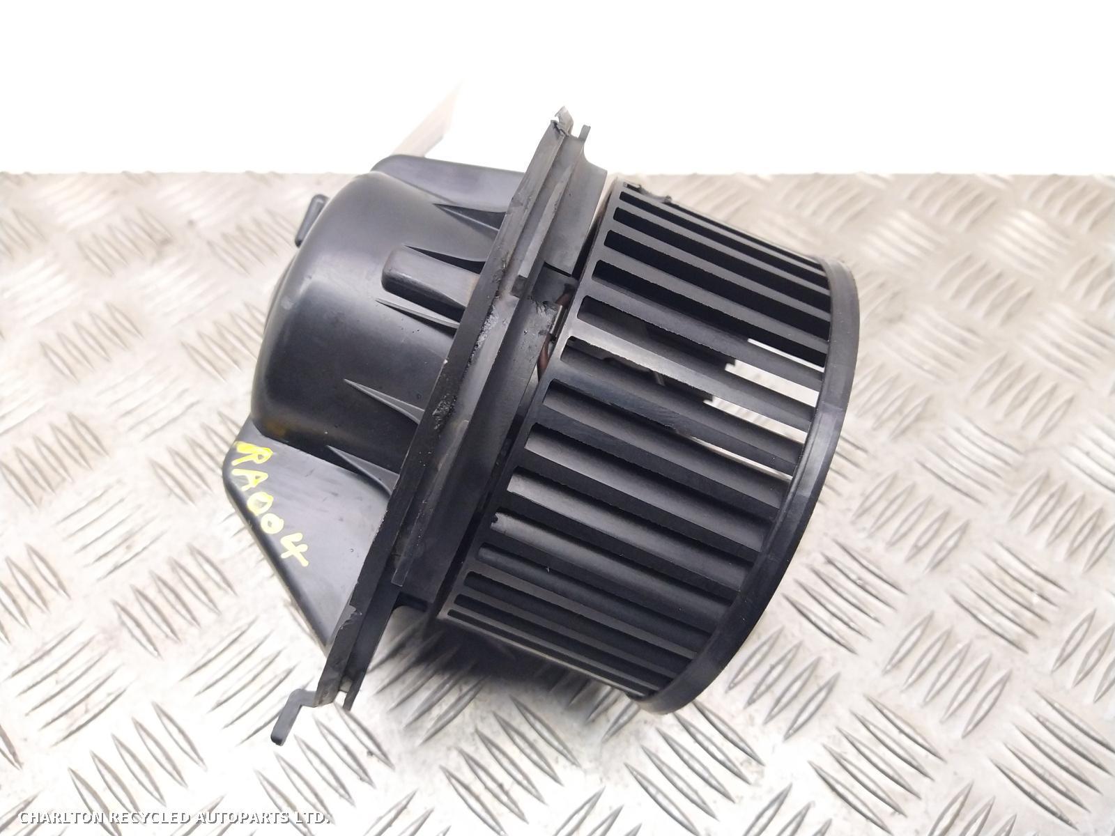 2008 VOLKSWAGEN TIGUAN Heater Motor/Assembly View Auto part Heater Motor/Assembly VOLKSWAGEN TIGUAN 2008