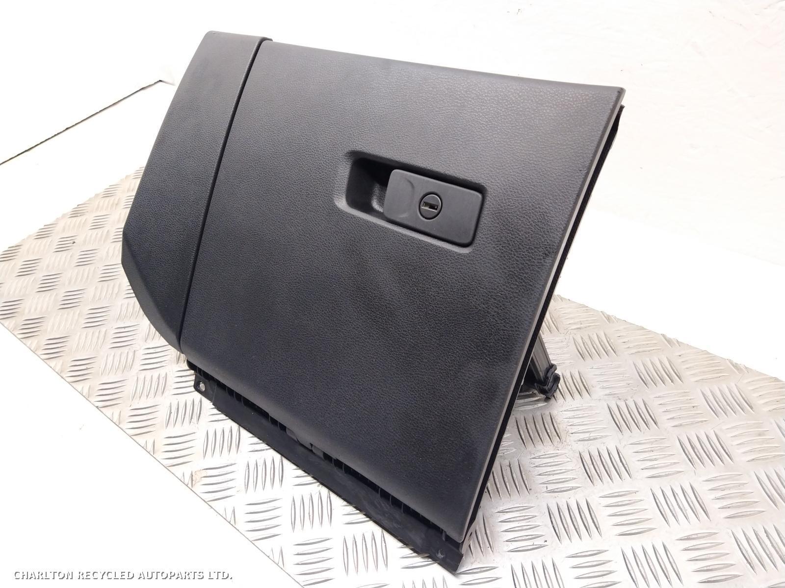 2016 JEEP RENEGADE Glove Box View Auto part Glove Box JEEP RENEGADE 2016