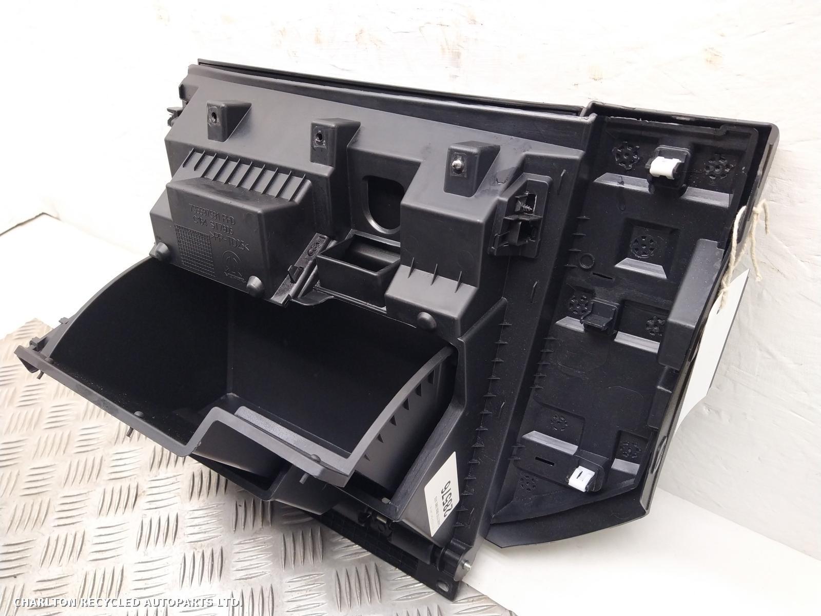 2016 JEEP RENEGADE Glove Box View Auto part Glove Box JEEP RENEGADE 2016
