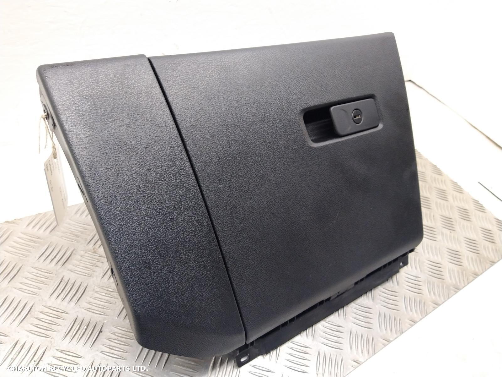 2016 JEEP RENEGADE Glove Box View Auto part Glove Box JEEP RENEGADE 2016