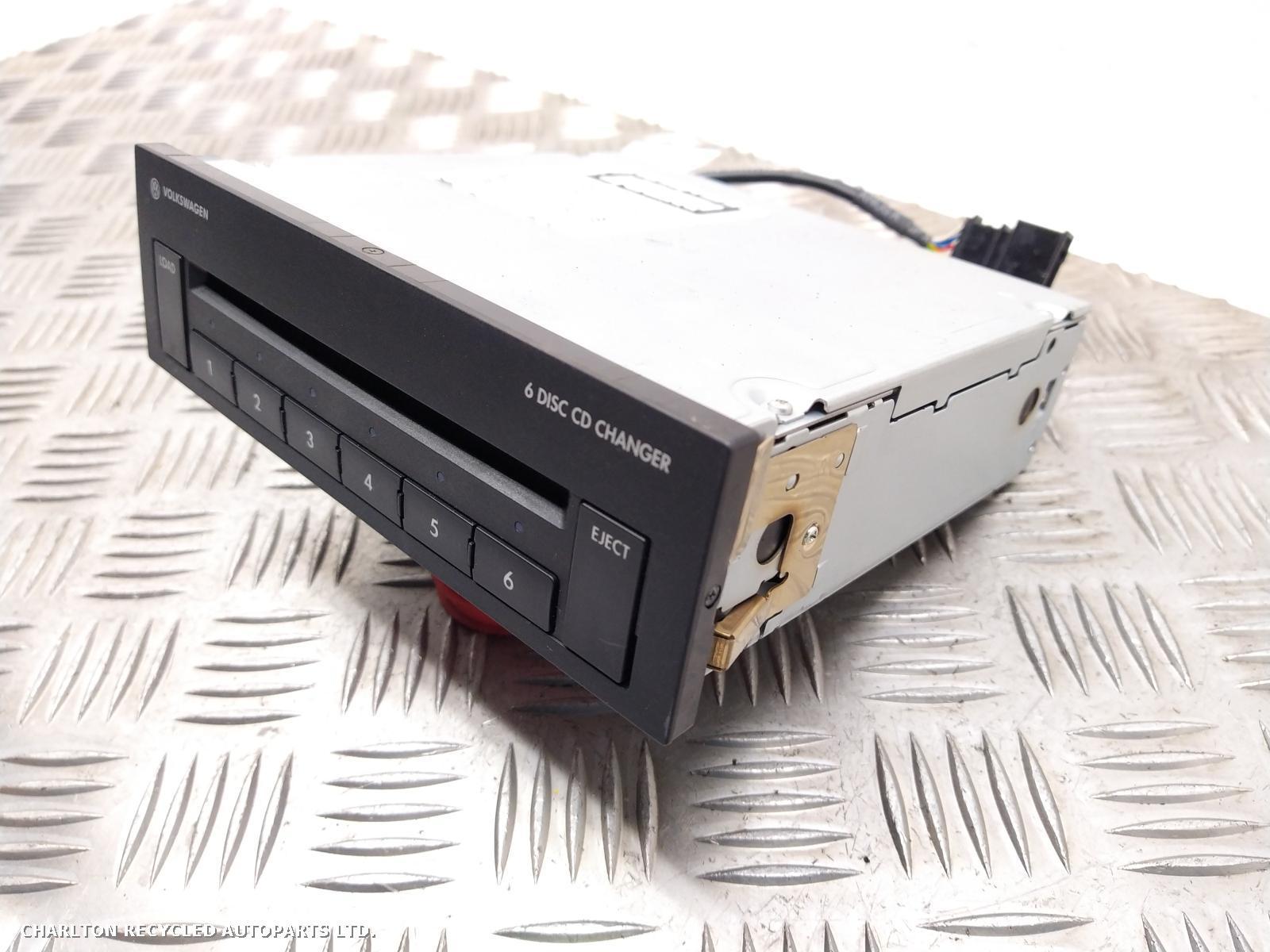 View Auto part CD Changer VOLKSWAGEN TIGUAN 2008