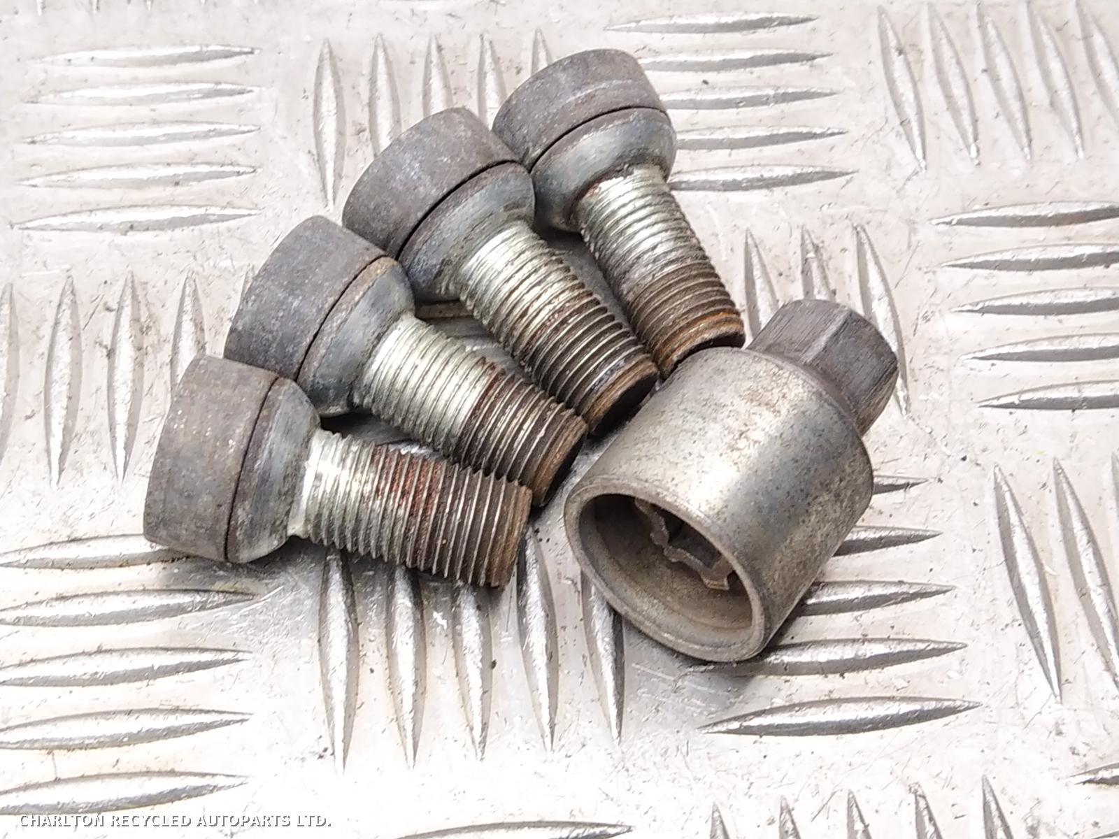 2008 VOLKSWAGEN TIGUAN Wheel Nut View Auto part Wheel Nut VOLKSWAGEN TIGUAN 2008