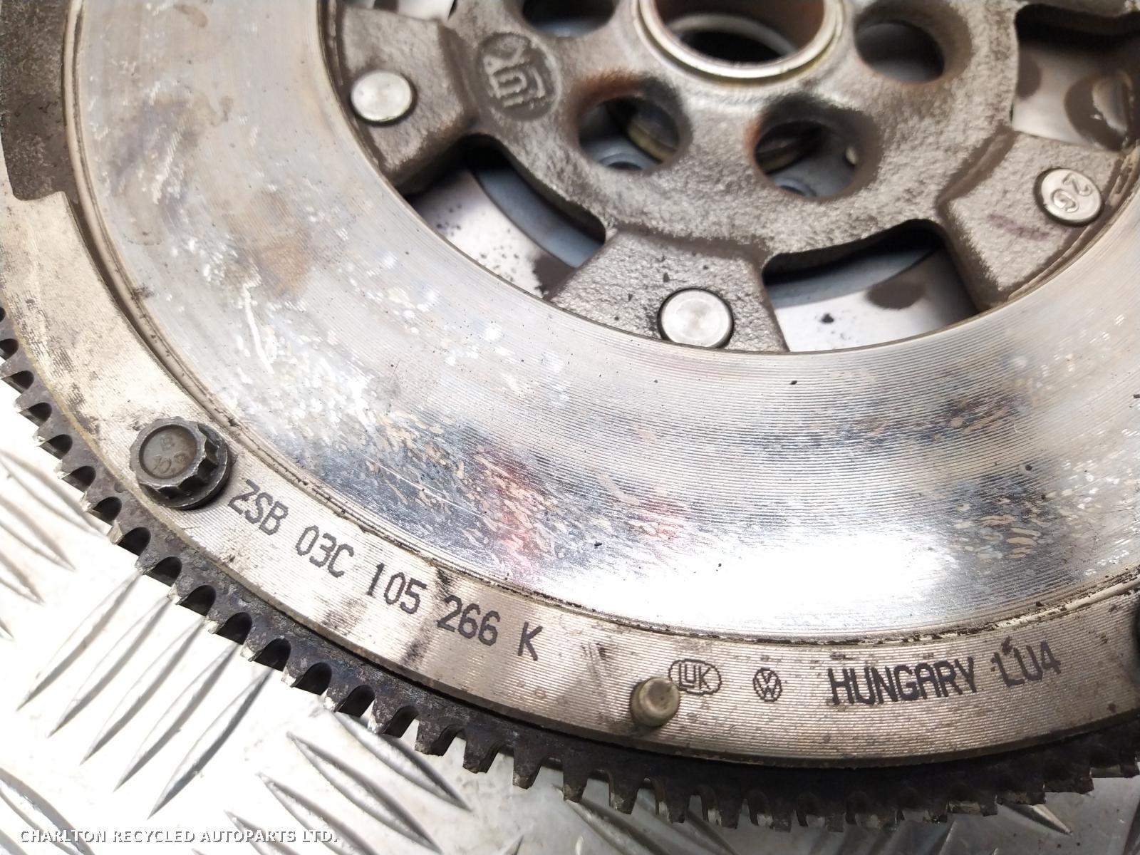 2008 VOLKSWAGEN TIGUAN Flywheel Flexplate View Auto part Flywheel Flexplate VOLKSWAGEN TIGUAN 2008