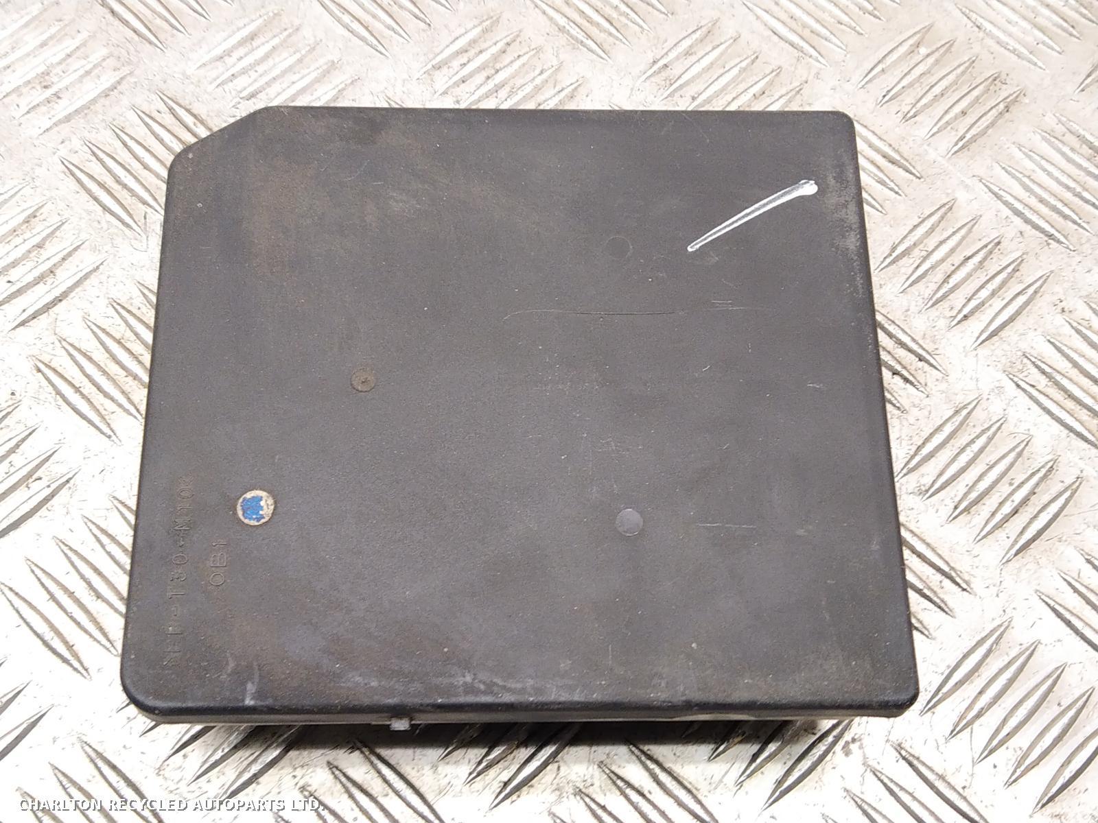 View Auto part Fuse Box NISSAN NAVARA 2007