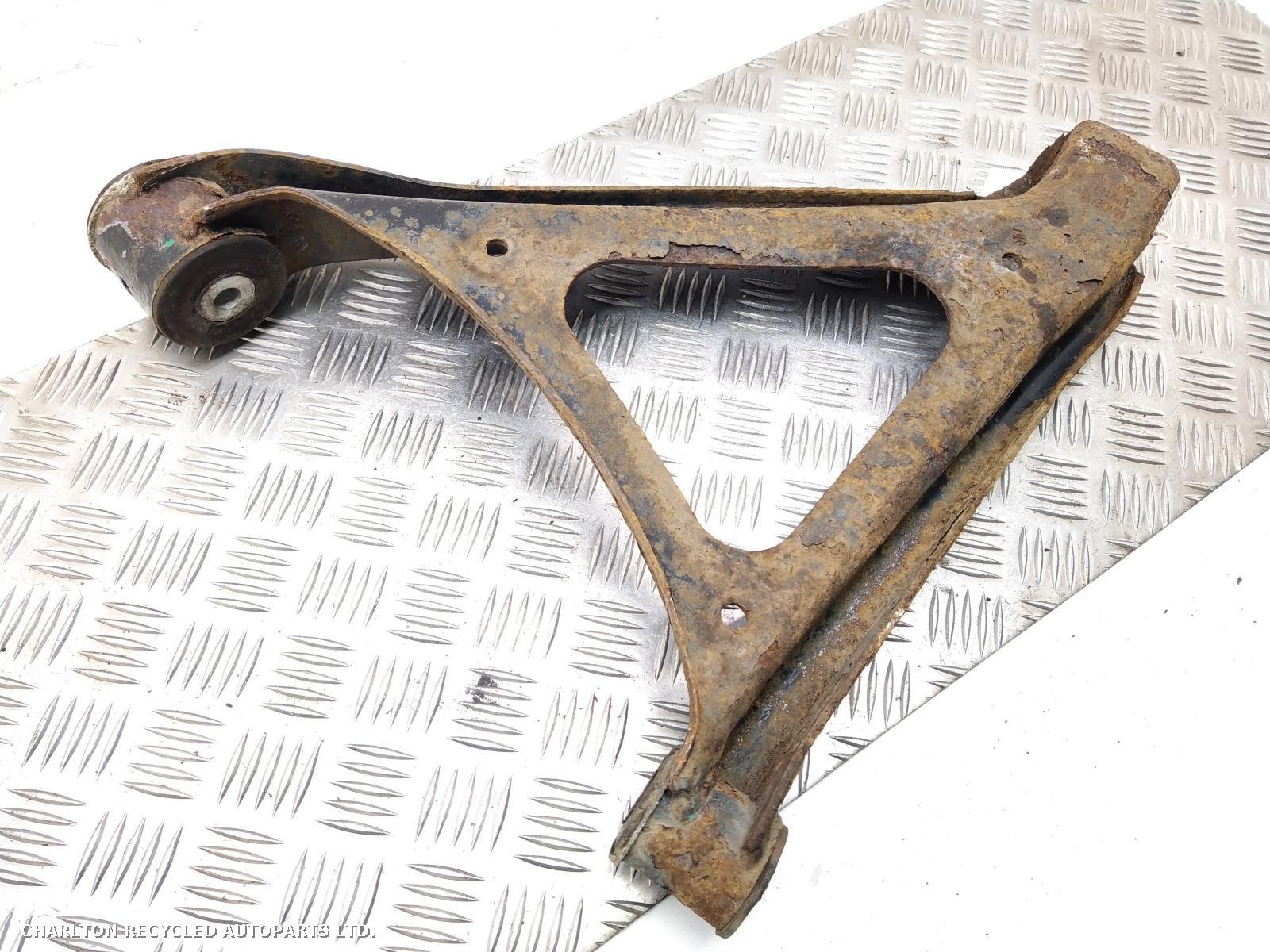 View Auto part LR Lower Control Arm VOLKSWAGEN TOUAREG 2009
