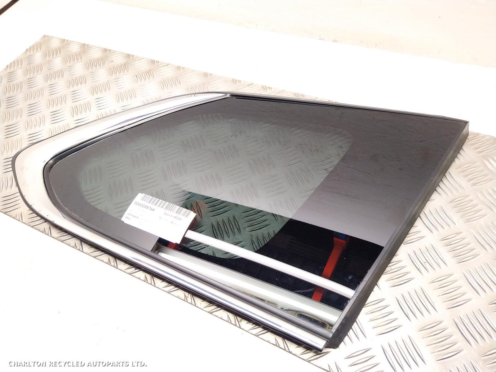 View Auto part R Quarter Window MITSUBISHI OUTLANDER 2014