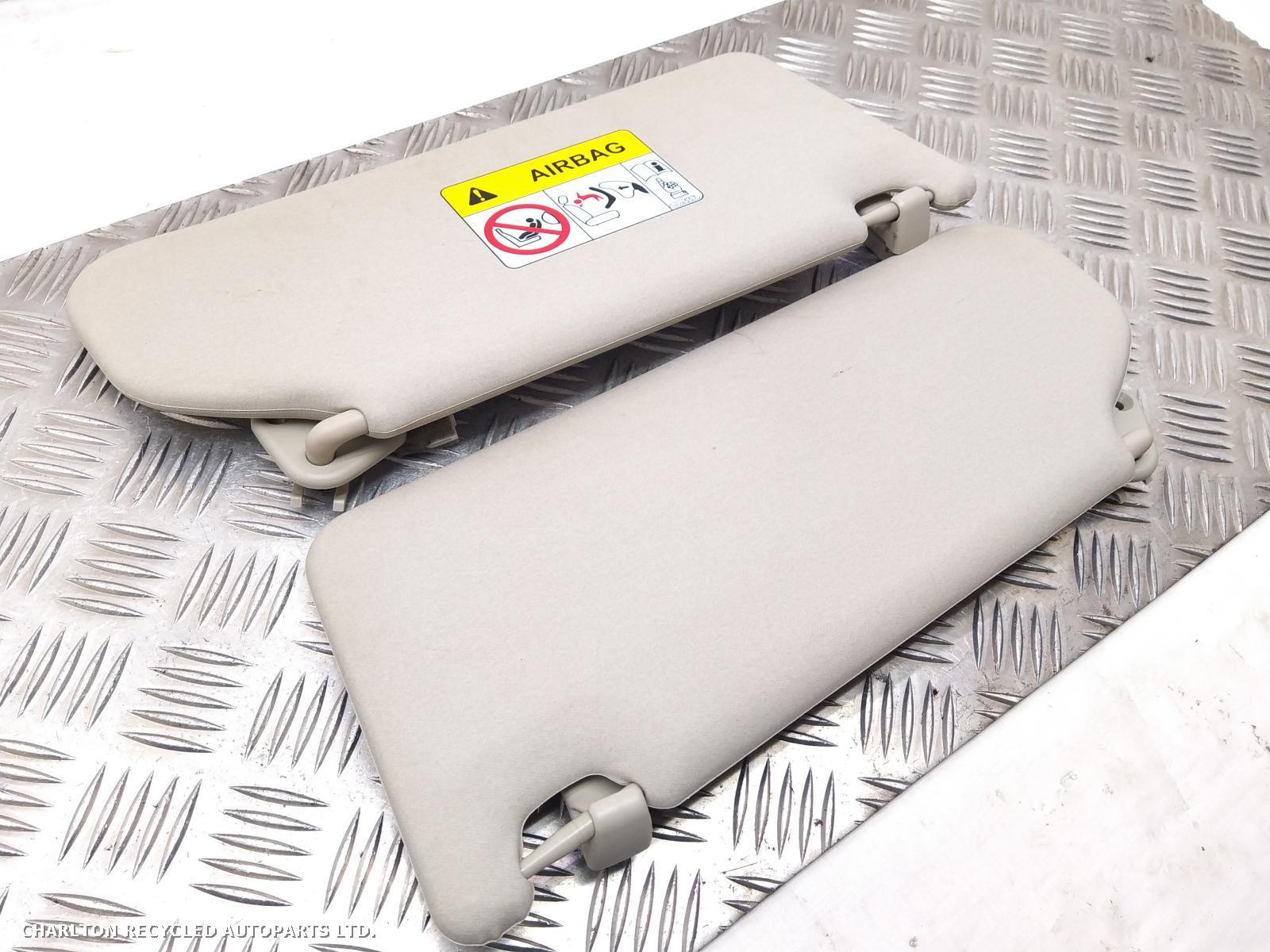 View Auto part Sun visor MITSUBISHI OUTLANDER 2014