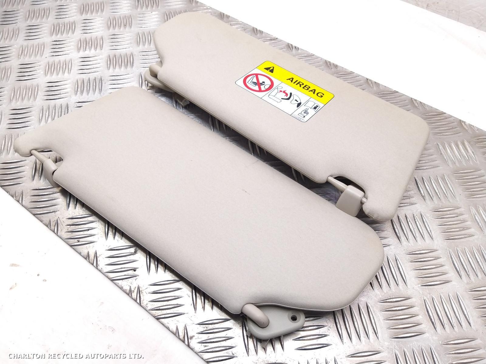 View Auto part Sun visor MITSUBISHI OUTLANDER 2014
