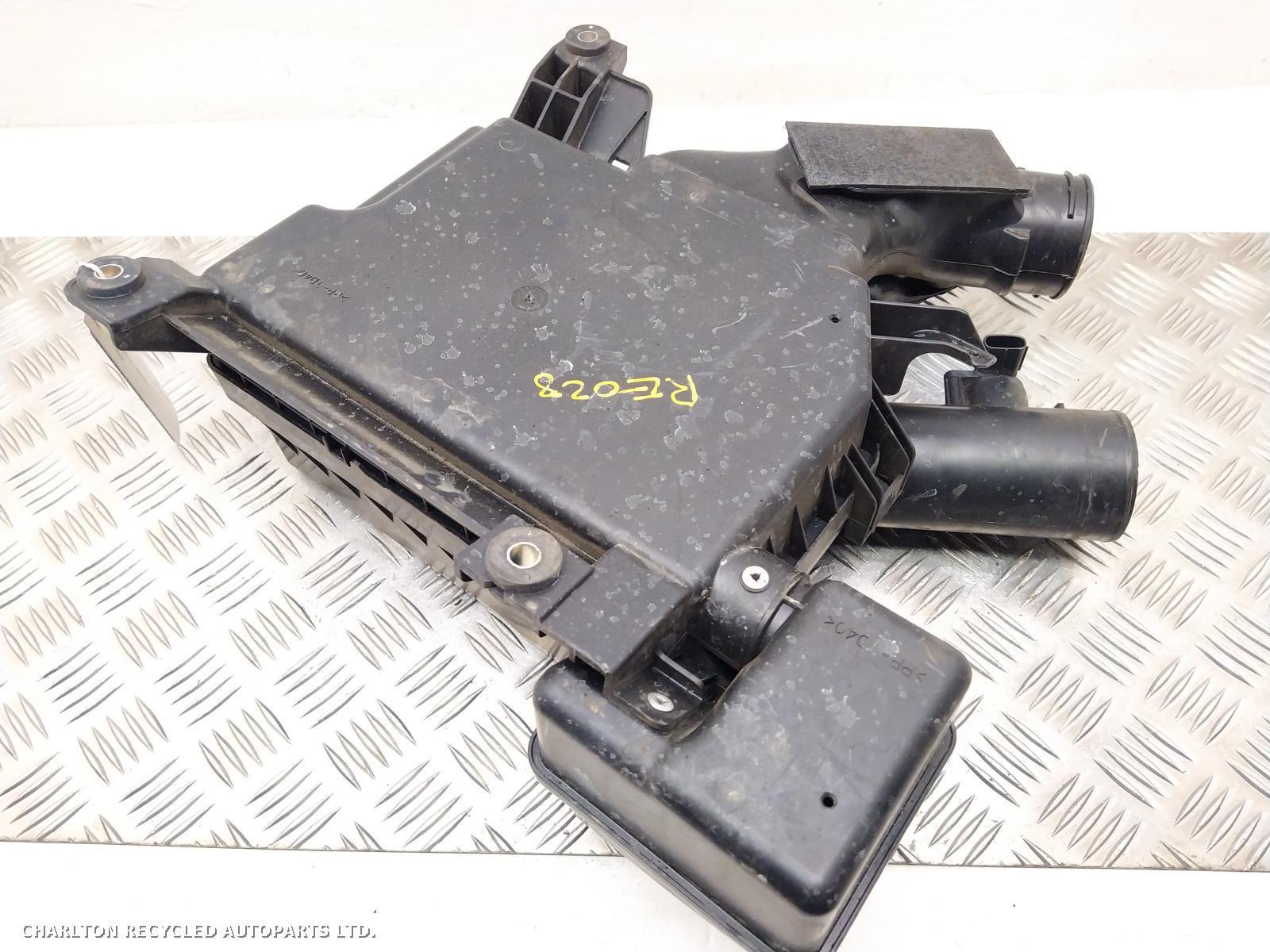 View Auto part Air Cleaner/Box MITSUBISHI OUTLANDER 2014