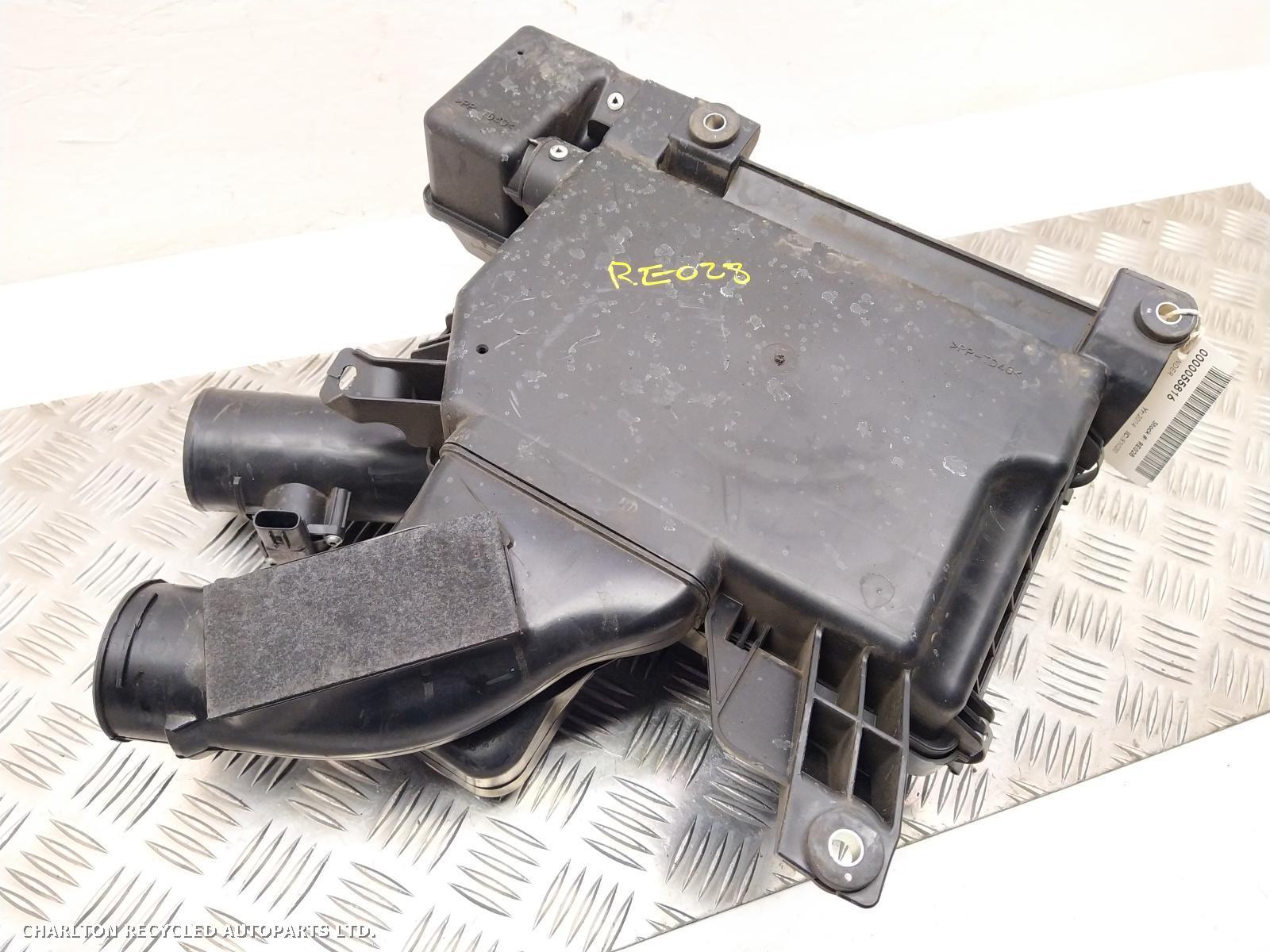 View Auto part Air Cleaner/Box MITSUBISHI OUTLANDER 2014