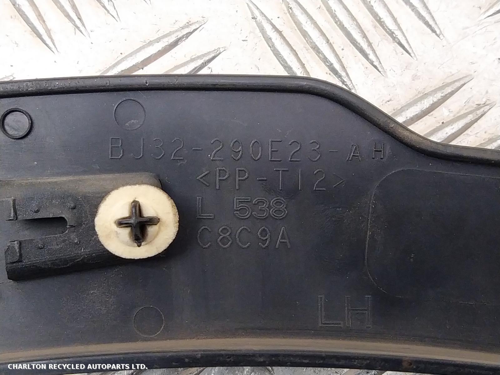 View Auto part Wheel Arch/Spat LAND ROVER RANGE ROVER EVOQUE 2015