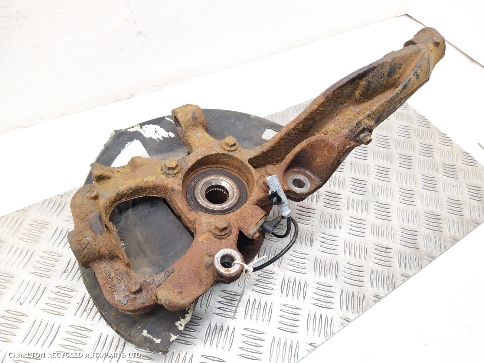 View Auto part RF Hub/Stub Axle Assembly LAND ROVER RANGE ROVER SPORT 2011