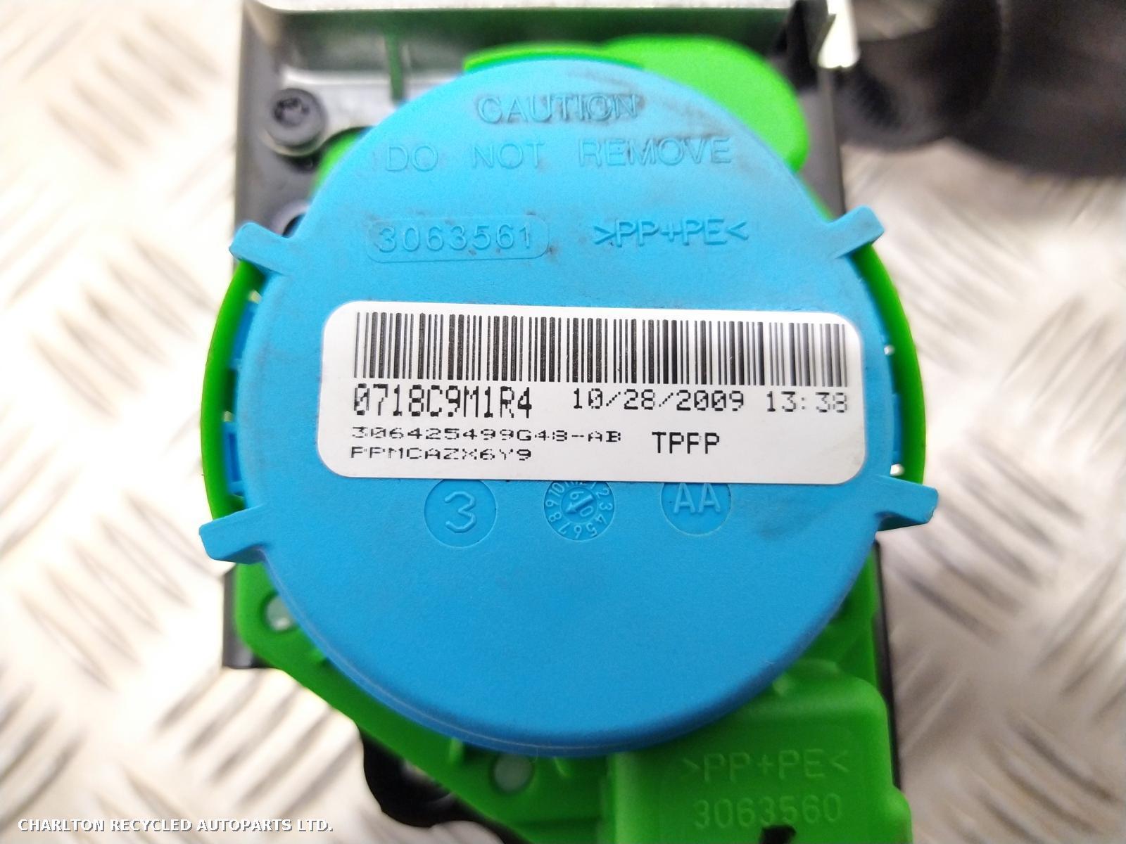 View Auto part Seat Belt AUDI Q5 2009