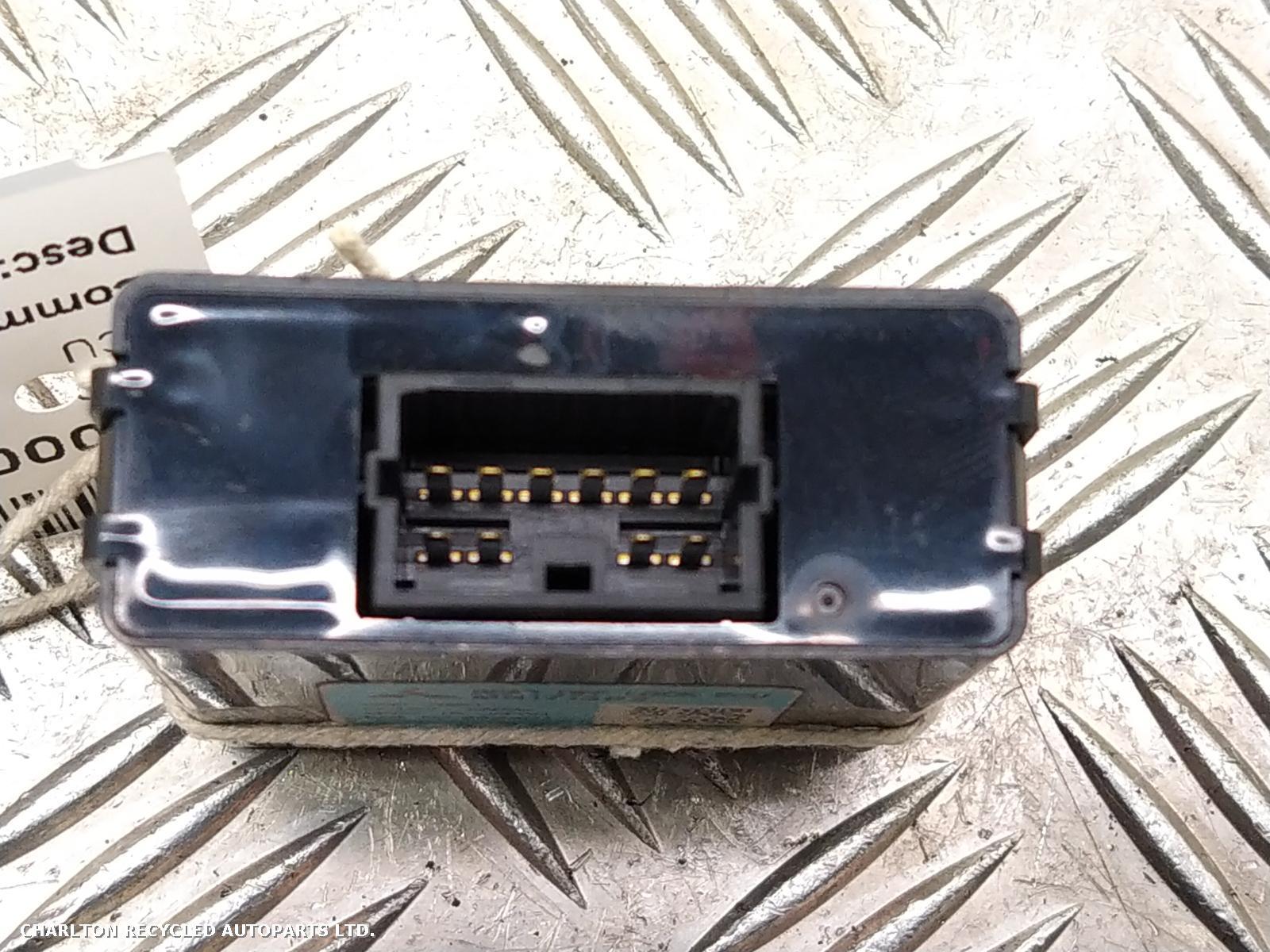 View Auto part ECU MITSUBISHI L200 2013