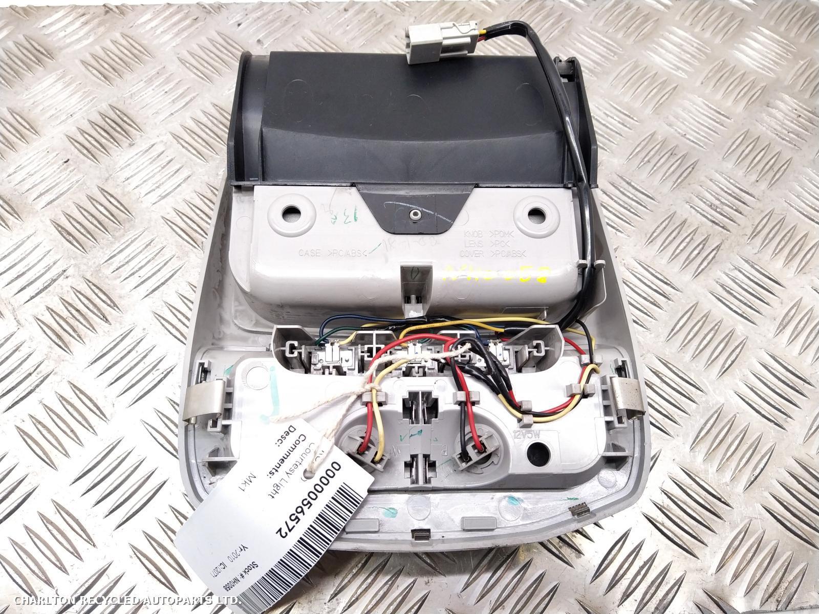 View Auto part Courtesy Light ISUZU RODEO 2010