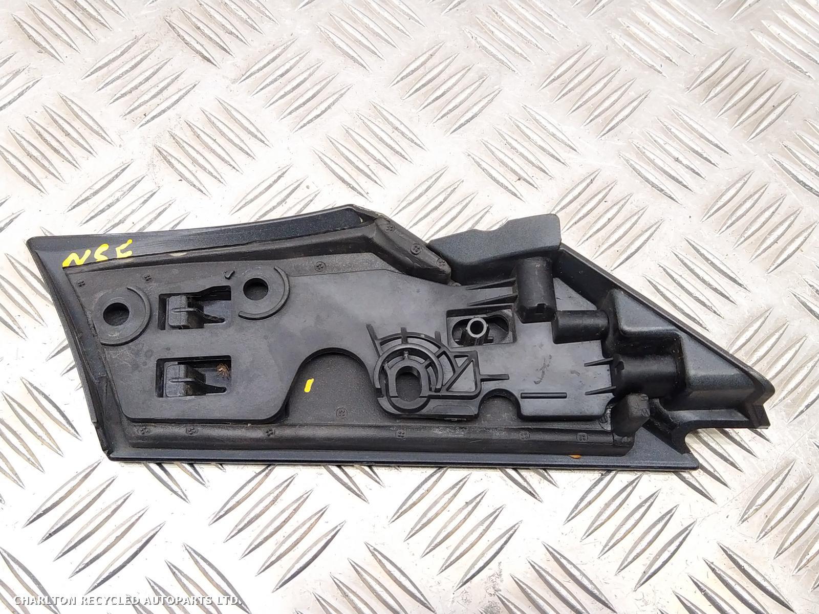 View Auto part A Post Moulding LAND ROVER DISCOVERY SPORT 2018