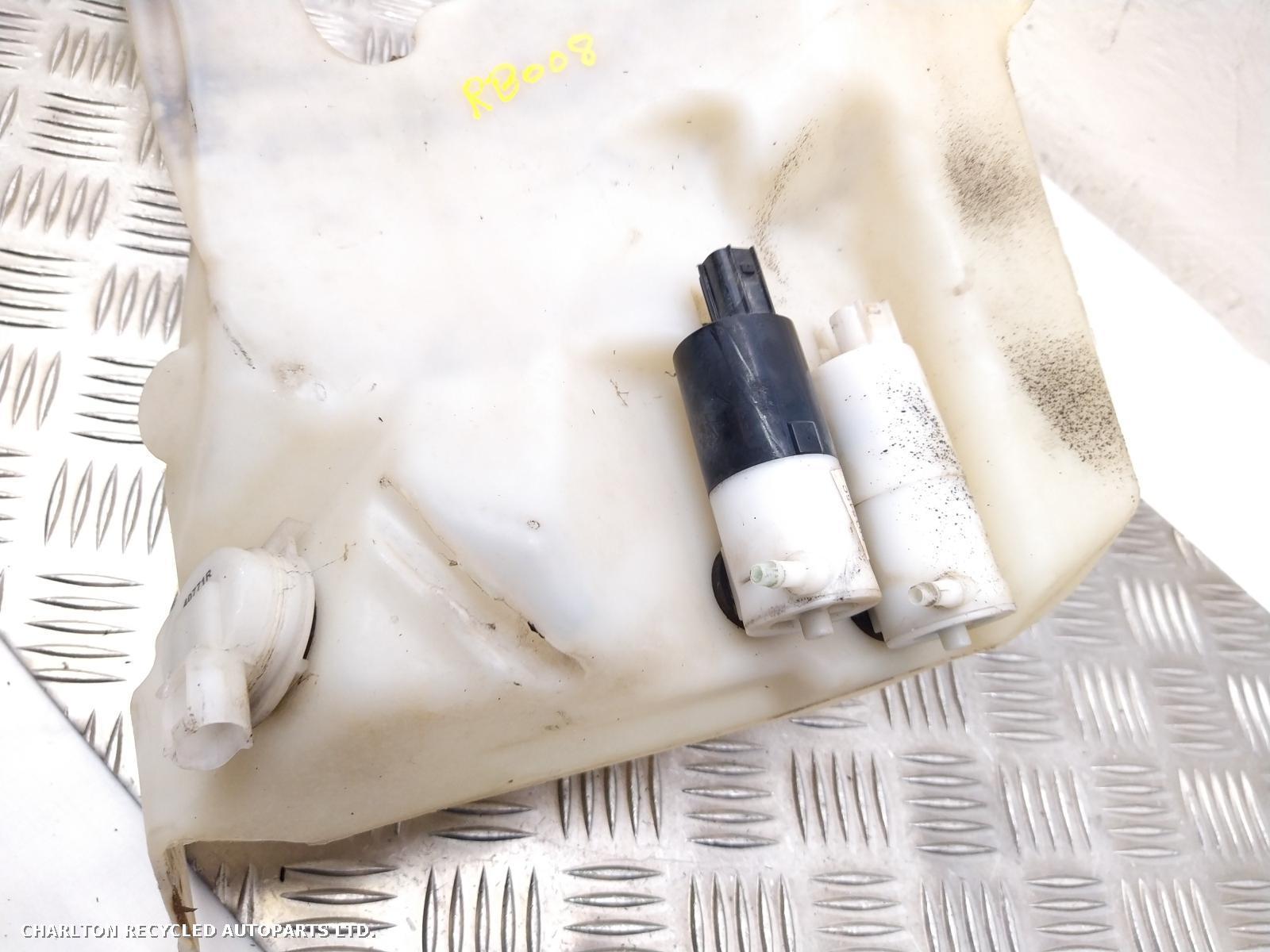 View Auto part Washer Bottle JEEP GRAND CHEROKEE 2004