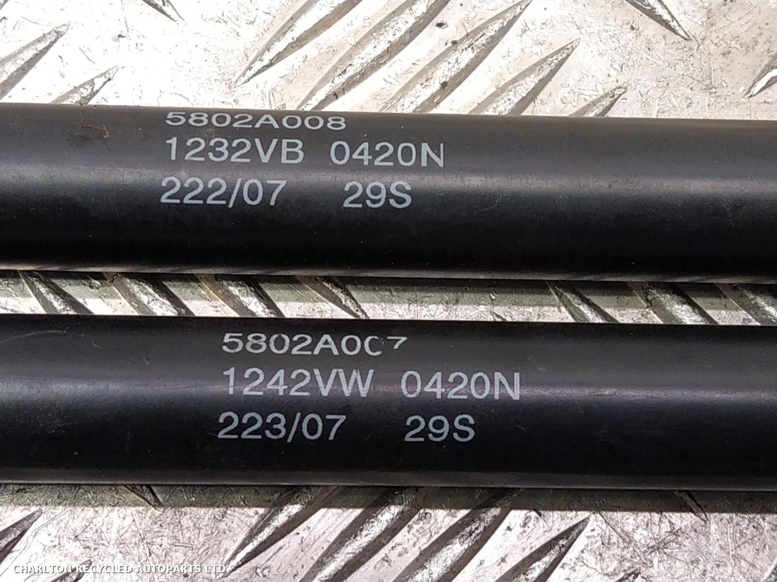 View Auto part Hatch Strut/Shock NISSAN X TRAIL 2017