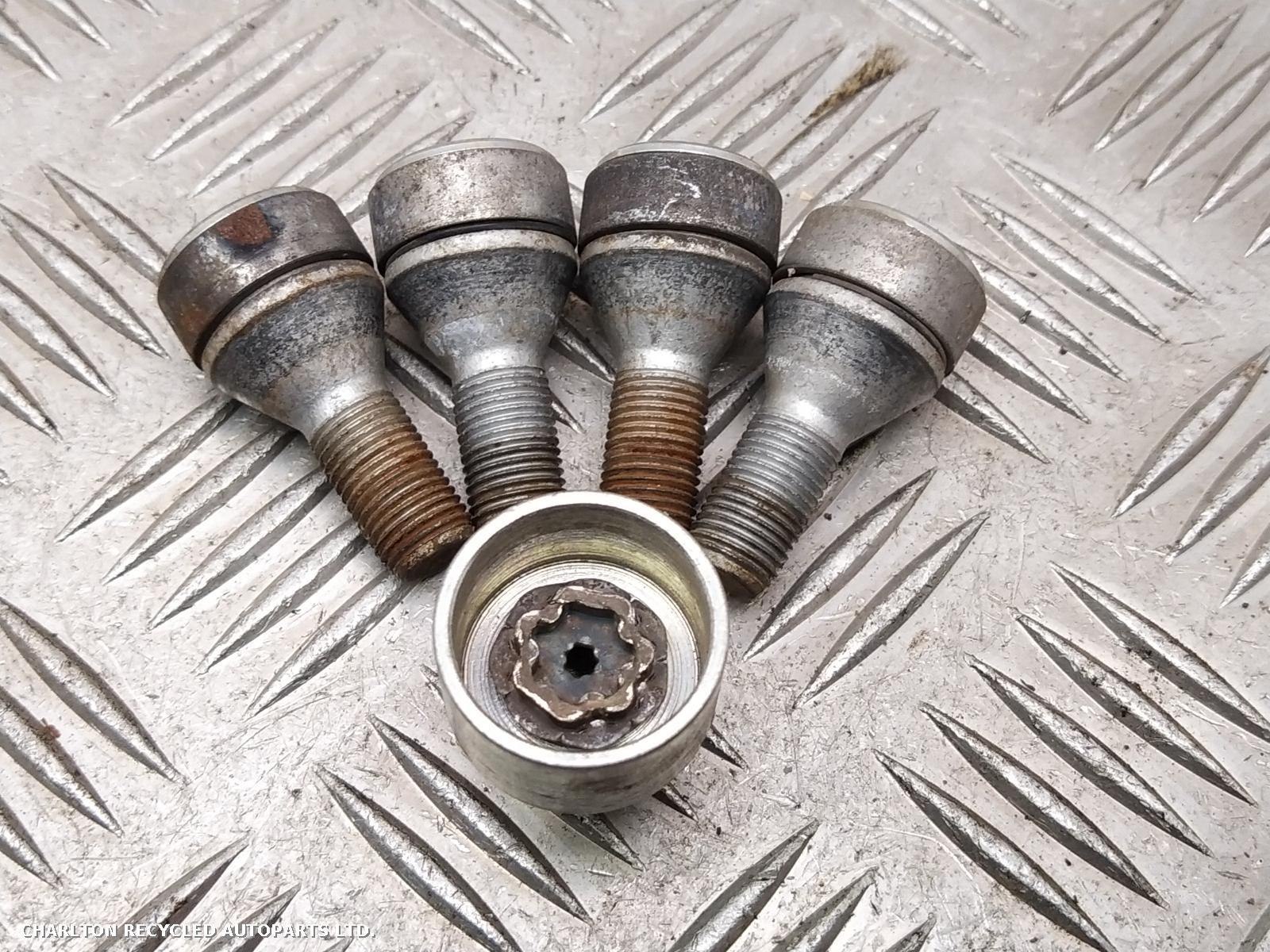 View Auto part Wheel Nut JEEP RENEGADE 2015