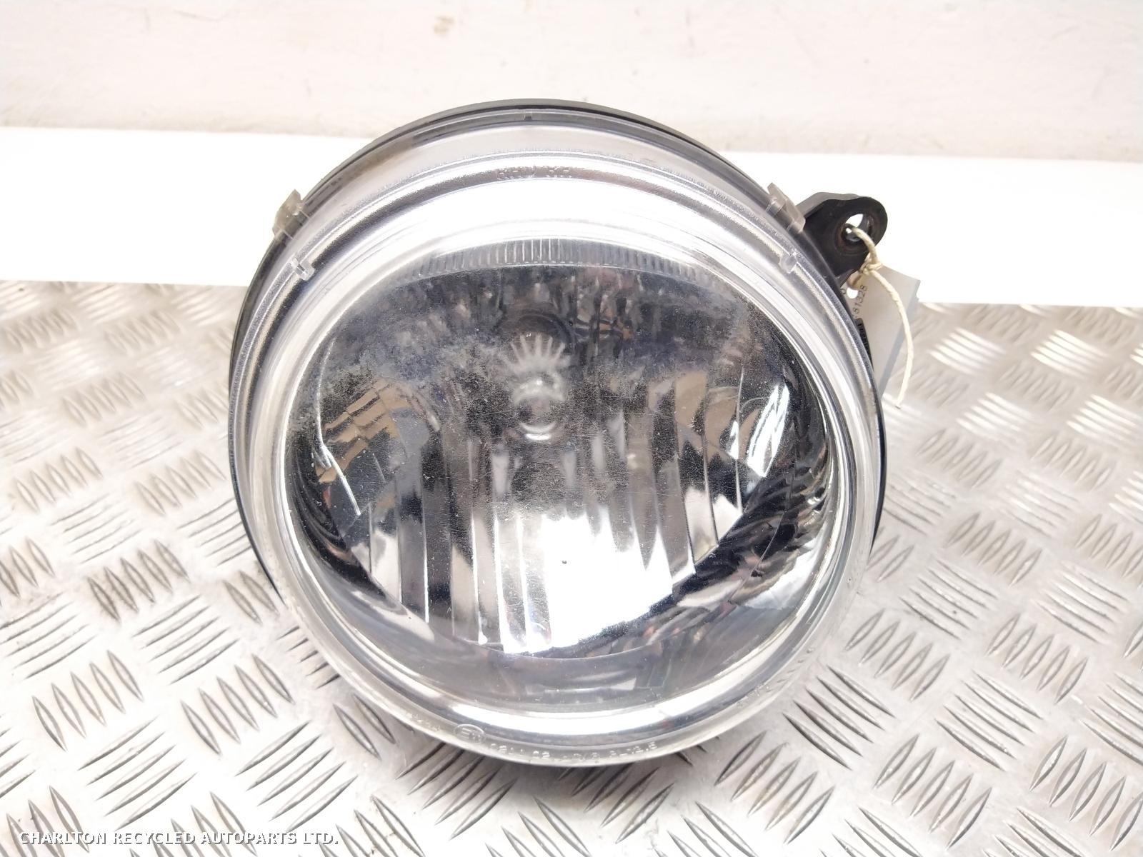 View Auto part R Headlamp JEEP CHEROKEE 2007