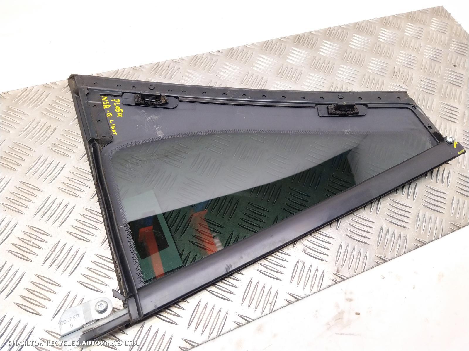 View Auto part LR Quarter Light LAND ROVER RANGE ROVER SPORT 2011