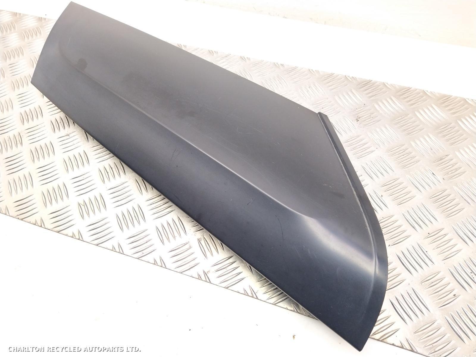 View Auto part D_POST_MOULDING LAND ROVER RANGE ROVER SPORT 2011