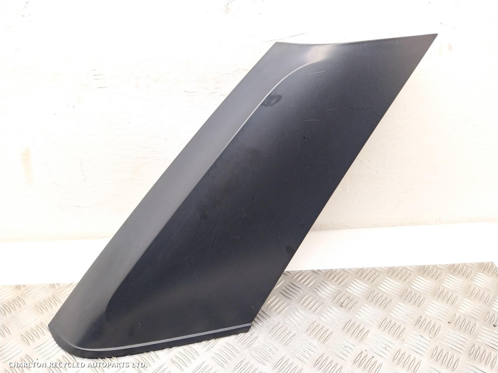 View Auto part D_POST_MOULDING LAND ROVER RANGE ROVER SPORT 2011