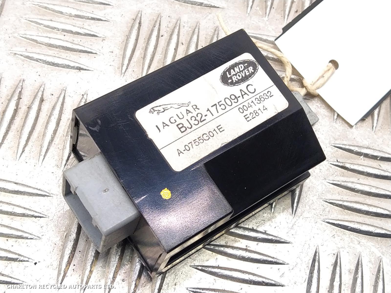 View Auto part ECU LAND ROVER RANGE ROVER EVOQUE 2014