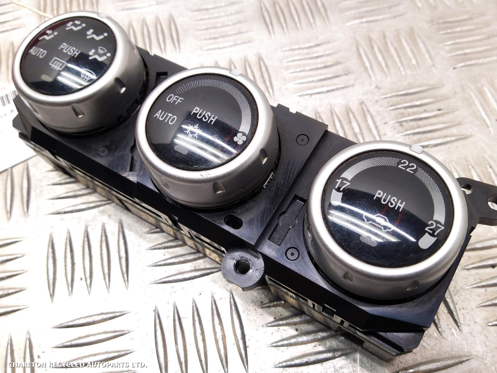 View Auto part Heater/AC Controller MITSUBISHI L200 2011