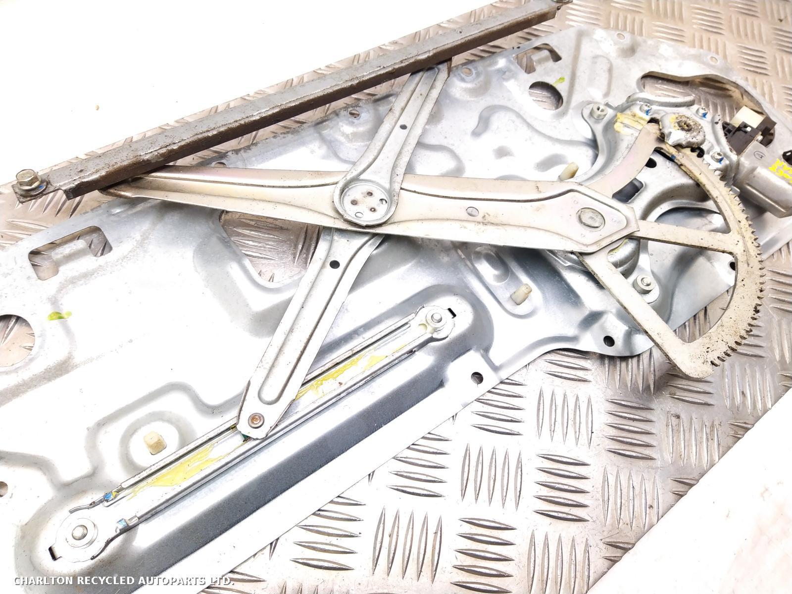 View Auto part Tailgate Regulator MITSUBISHI L200 2011