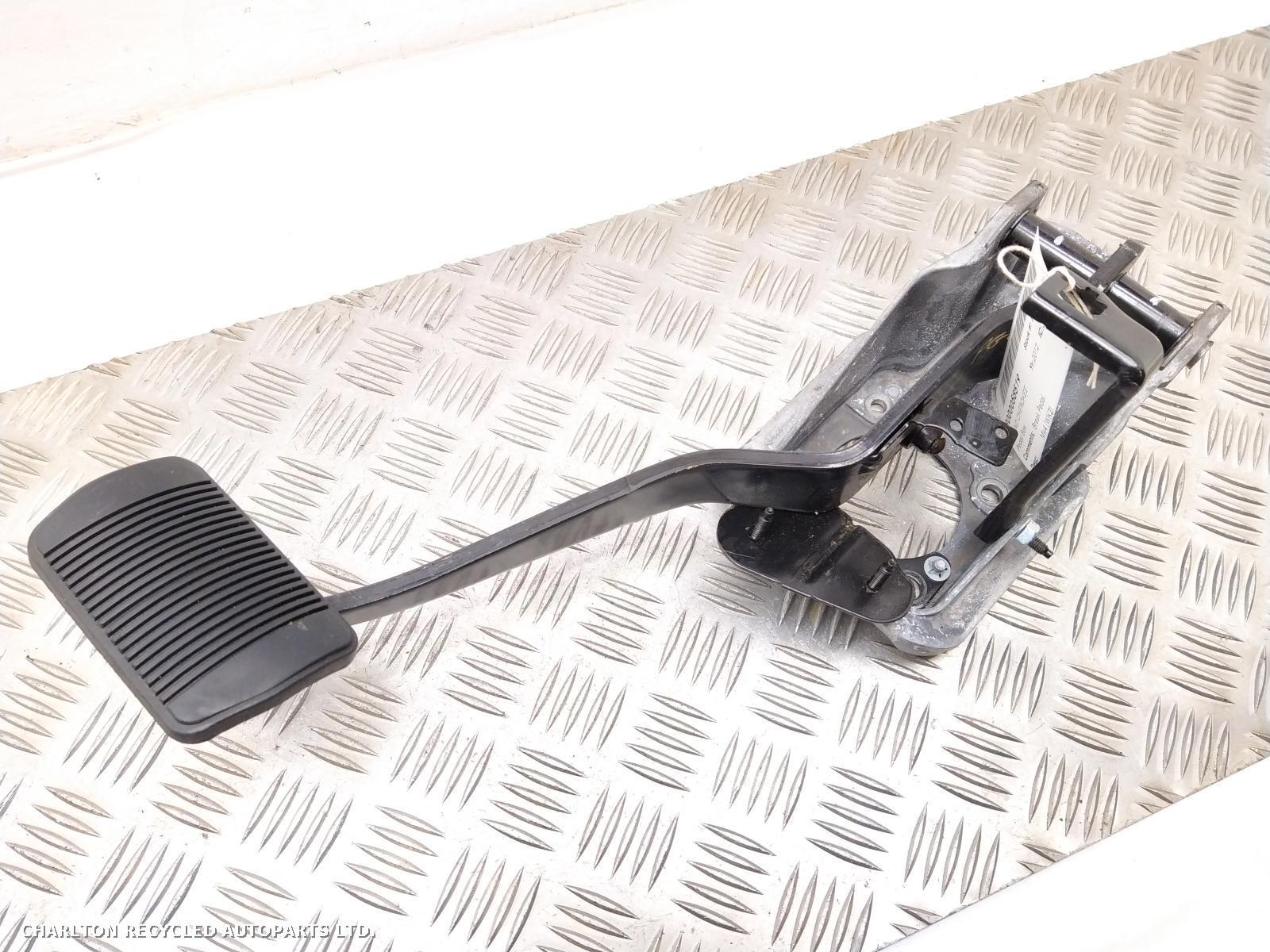 View Auto part Pedal Box JEEP GRAND CHEROKEE 2012
