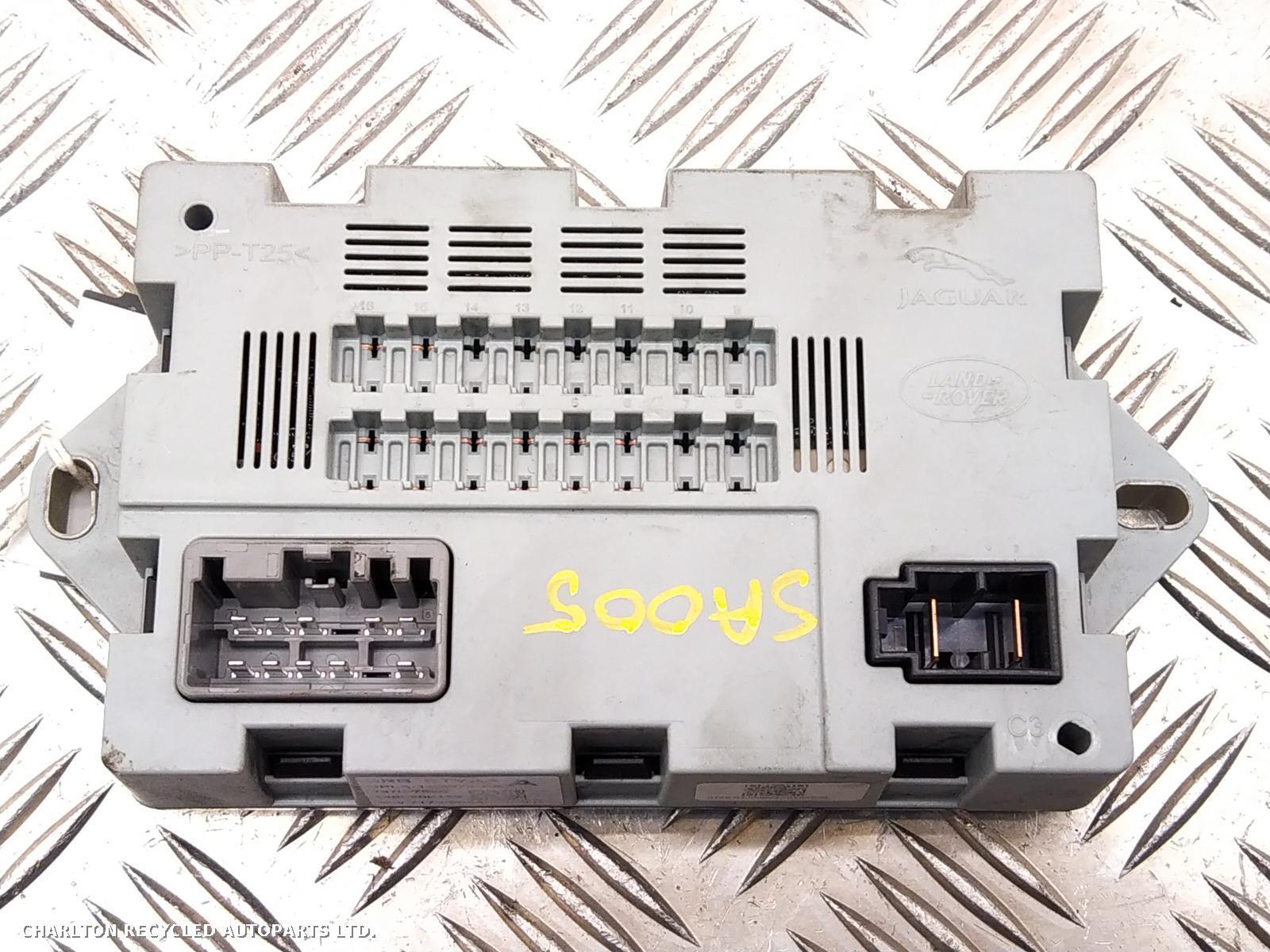 View Auto part Fuse Box LAND ROVER RANGE ROVER EVOQUE 2014