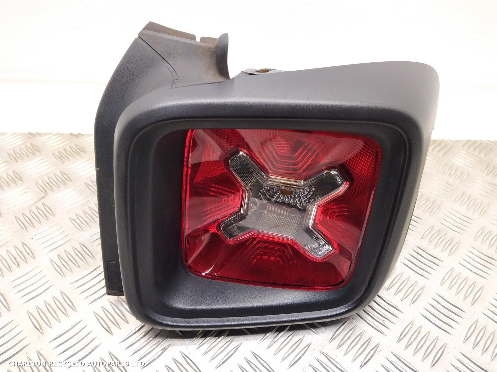 View Auto part R Taillight JEEP RENEGADE 2015