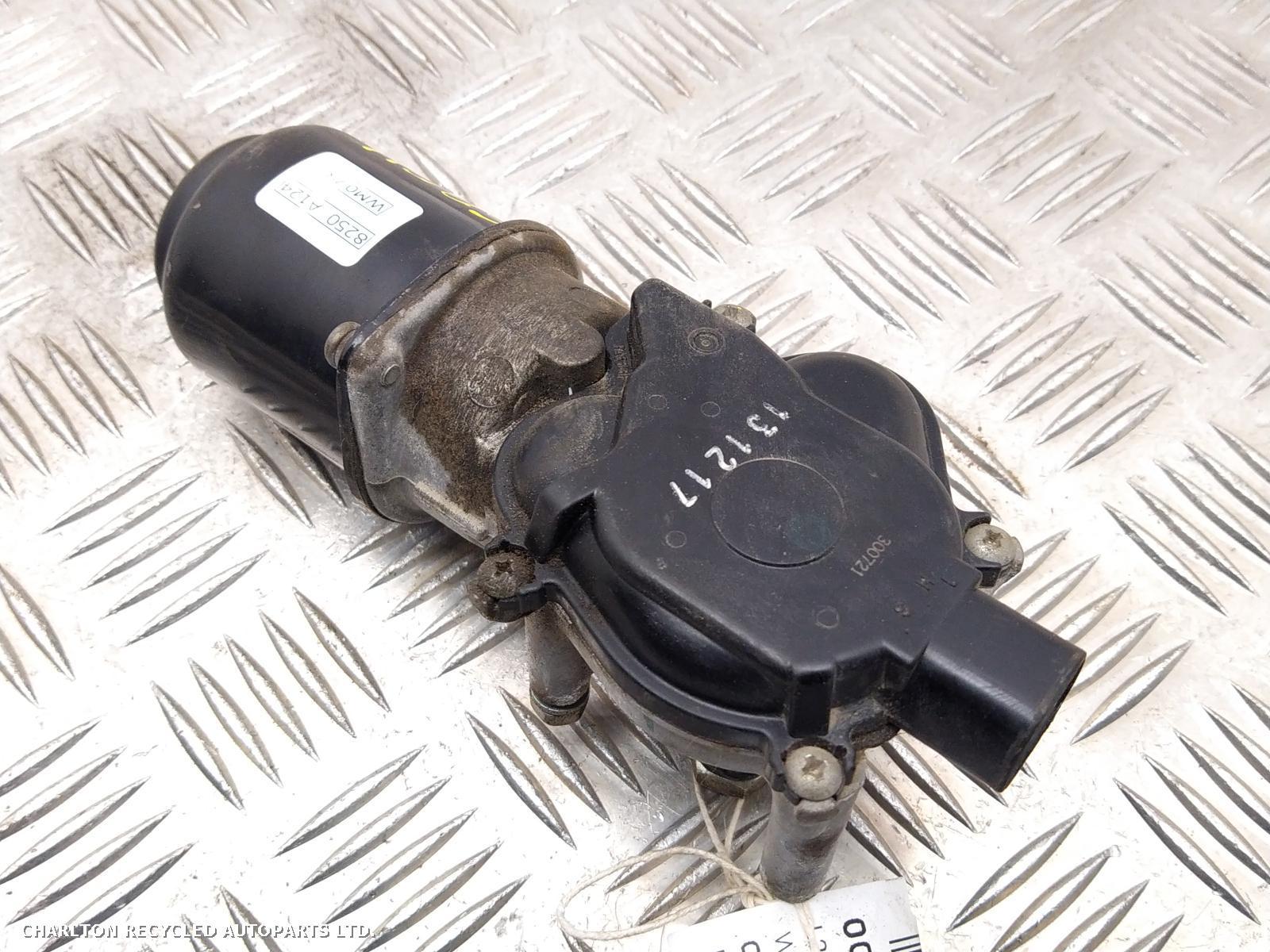 View Auto part Wiper Motor Front MITSUBISHI L200 2014