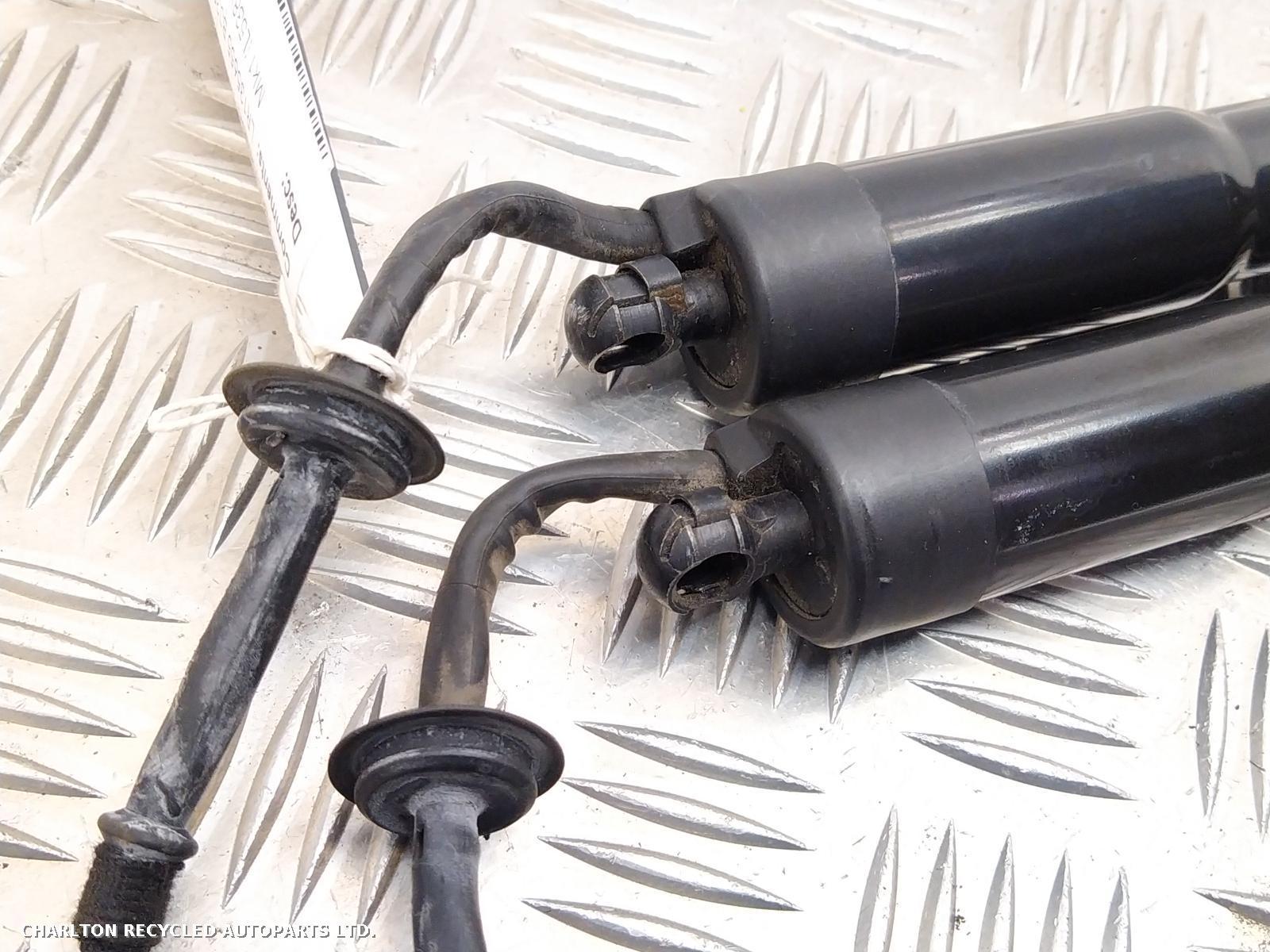 View Auto part Hatch Strut/Shock LAND ROVER RANGE ROVER EVOQUE 2012