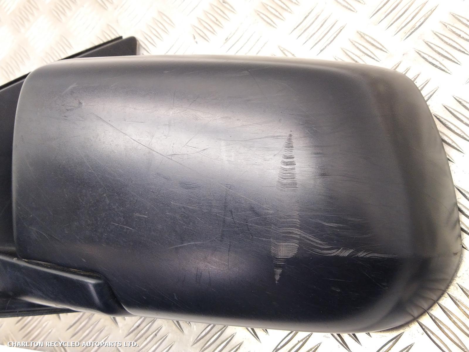 View Auto part L Door Mirror ISUZU D-MAX 2014