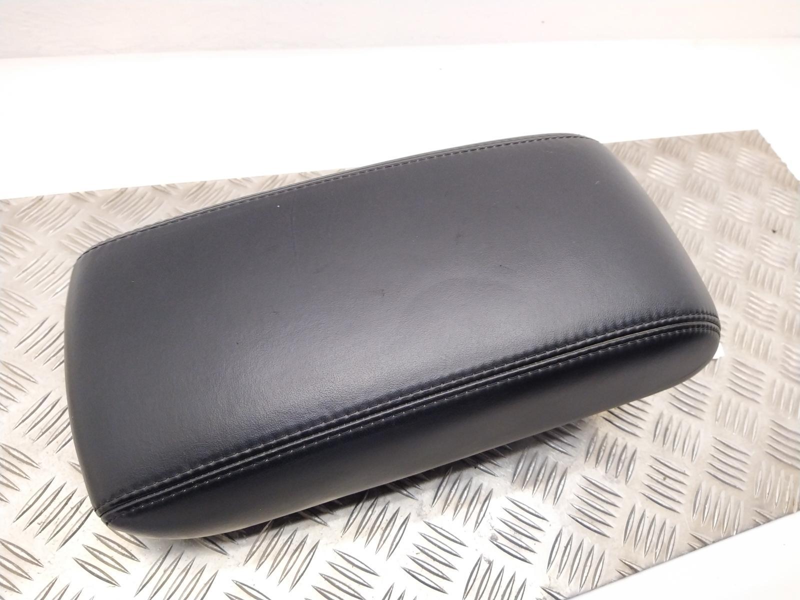 View Auto part Armrest JEEP GRAND CHEROKEE 2013