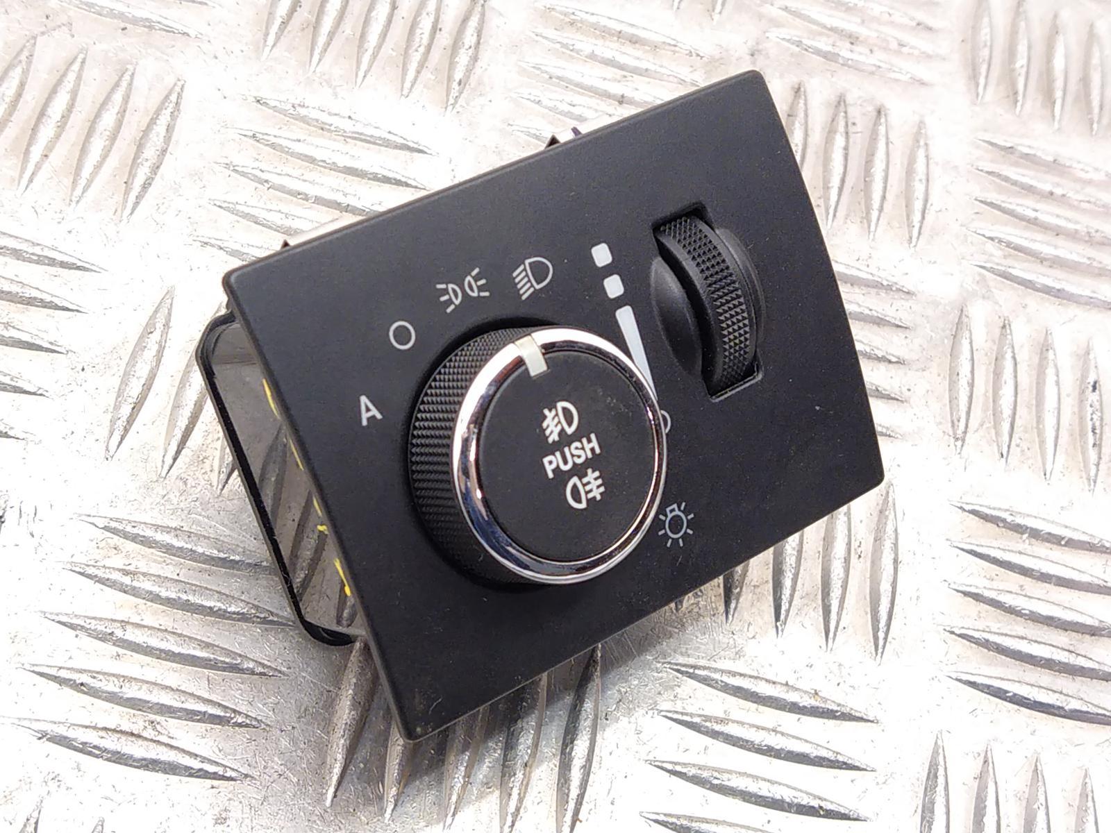 View Auto part Headlight Switch JEEP GRAND CHEROKEE 2013
