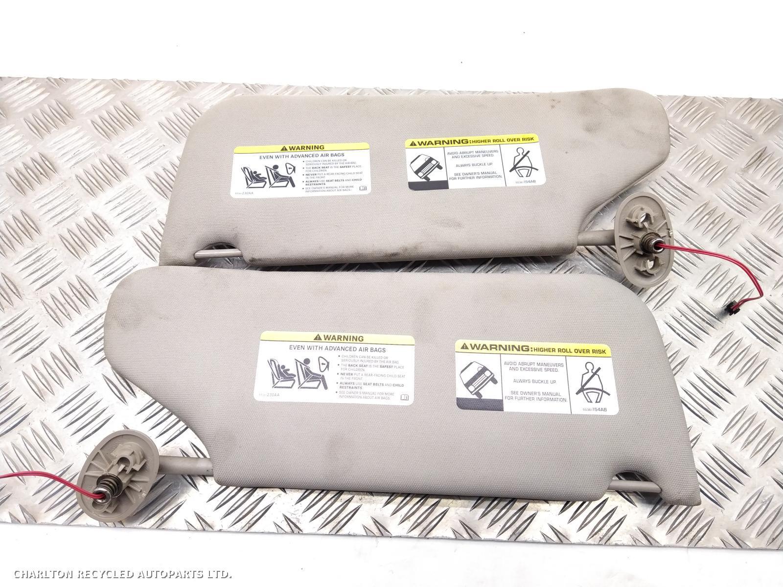 View Auto part Sun visor JEEP GRAND CHEROKEE 2006