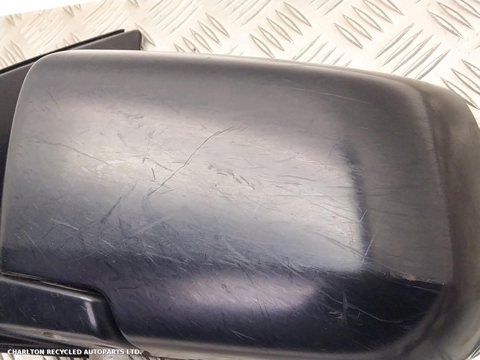 View Auto part L Door Mirror ISUZU D-MAX 2014