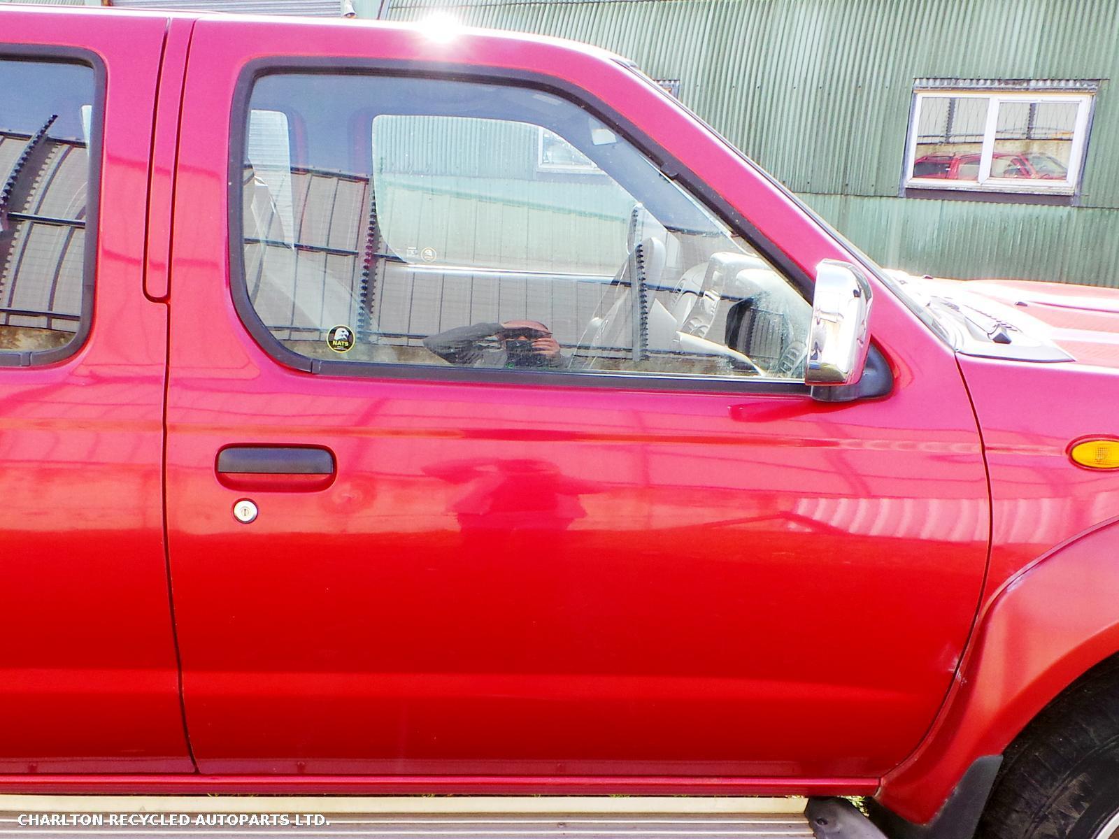 View Auto part R Front Door NISSAN NAVARA 2004
