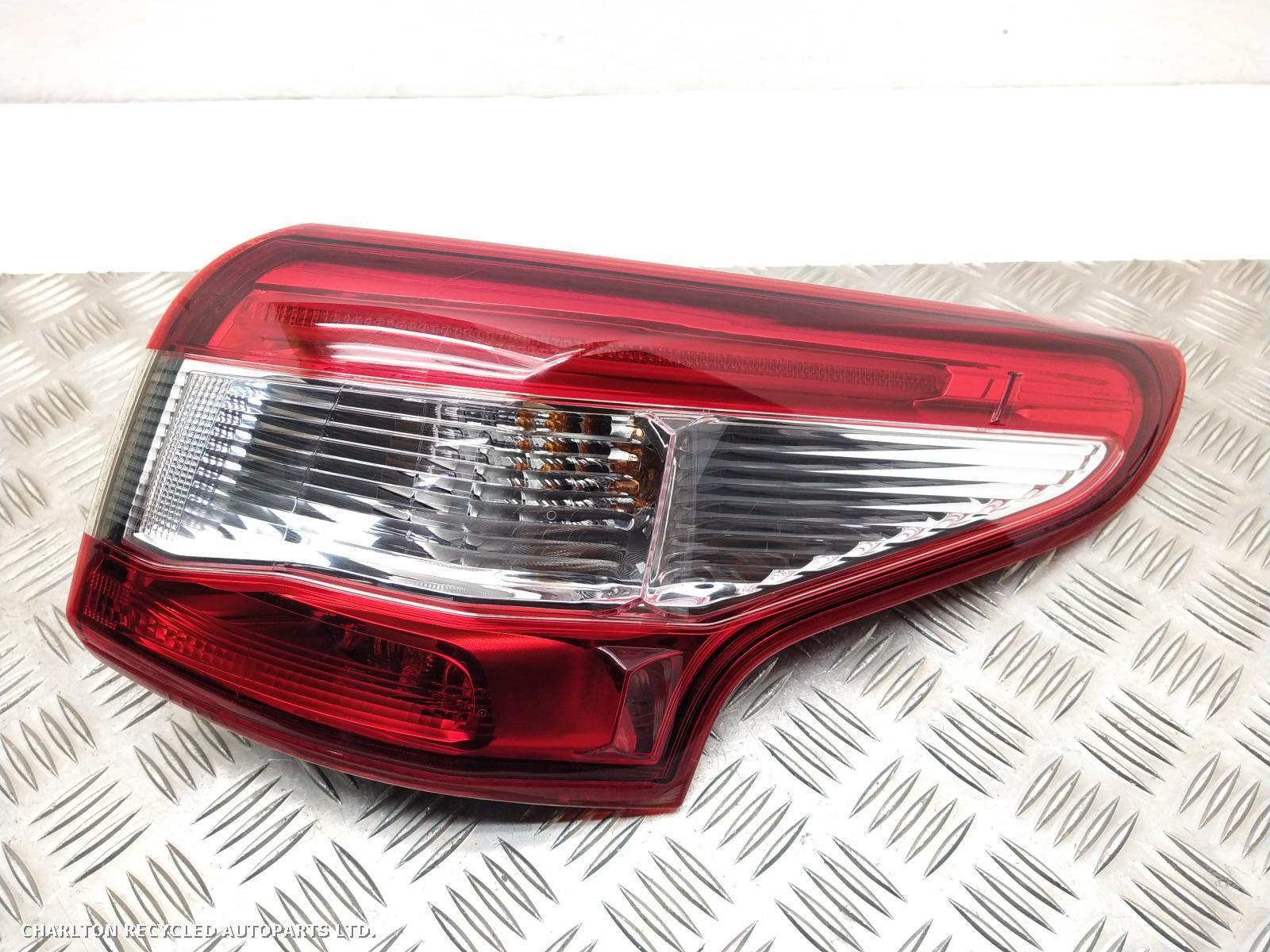 View Auto part R Taillight NISSAN QASHQAI 2014