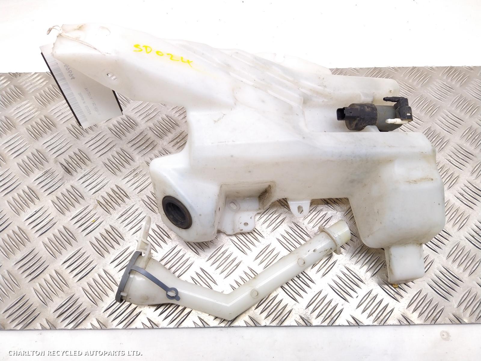 View Auto part Washer Bottle NISSAN QASHQAI 2014
