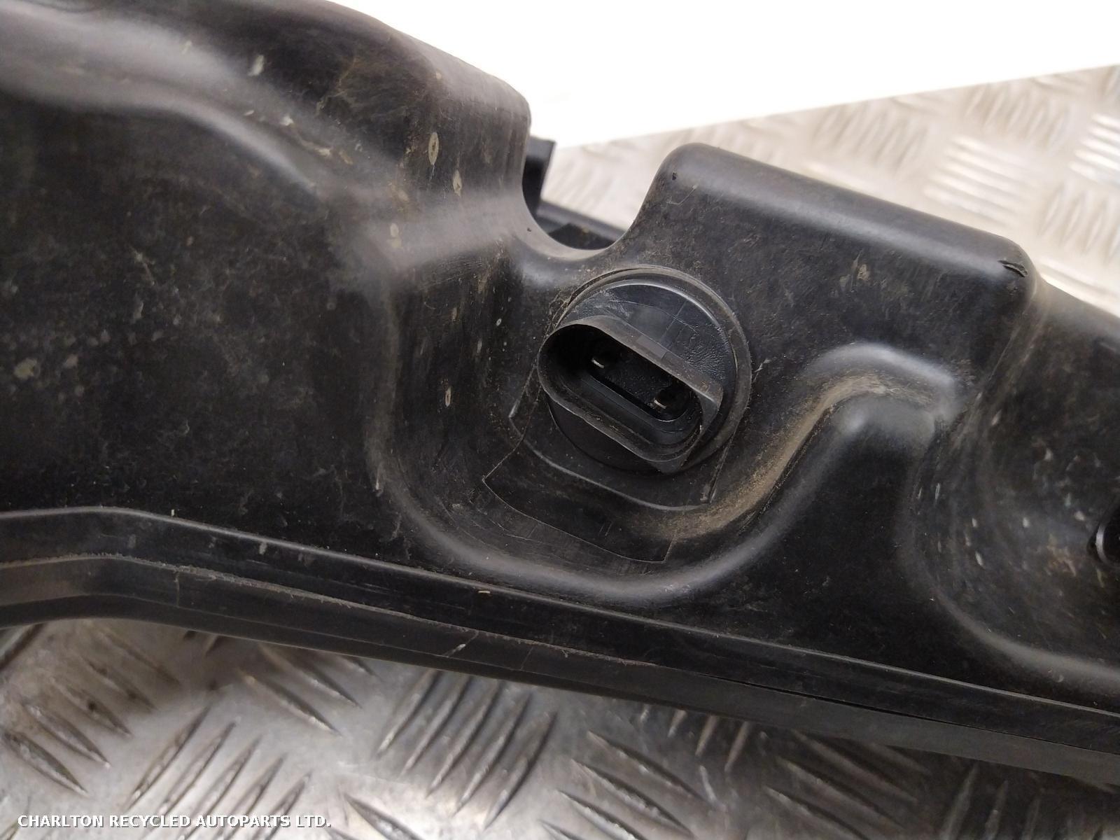 View Auto part Washer Bottle AUDI Q5 2009
