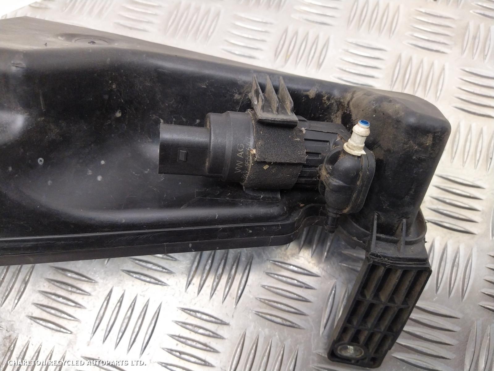 View Auto part Washer Bottle AUDI Q5 2009